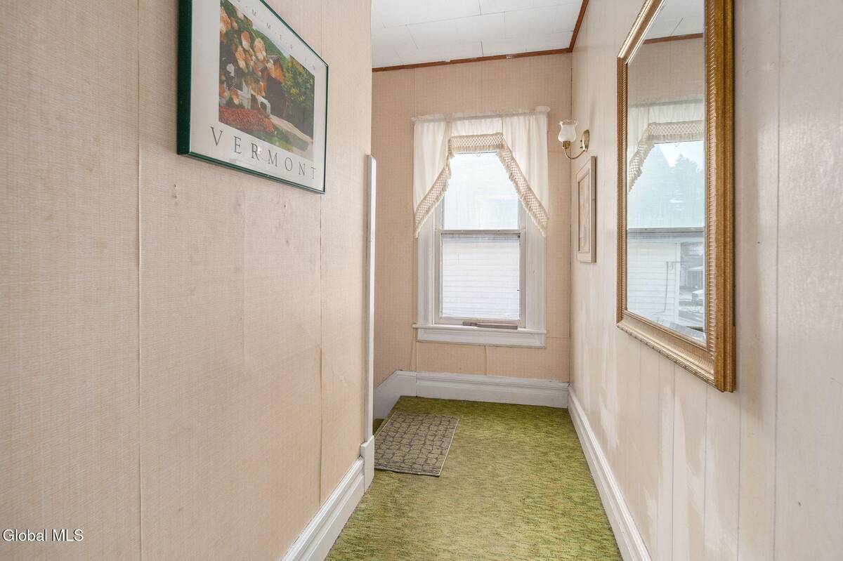 #22 photo, 7 Smith Street, Gloversville , NY 12078