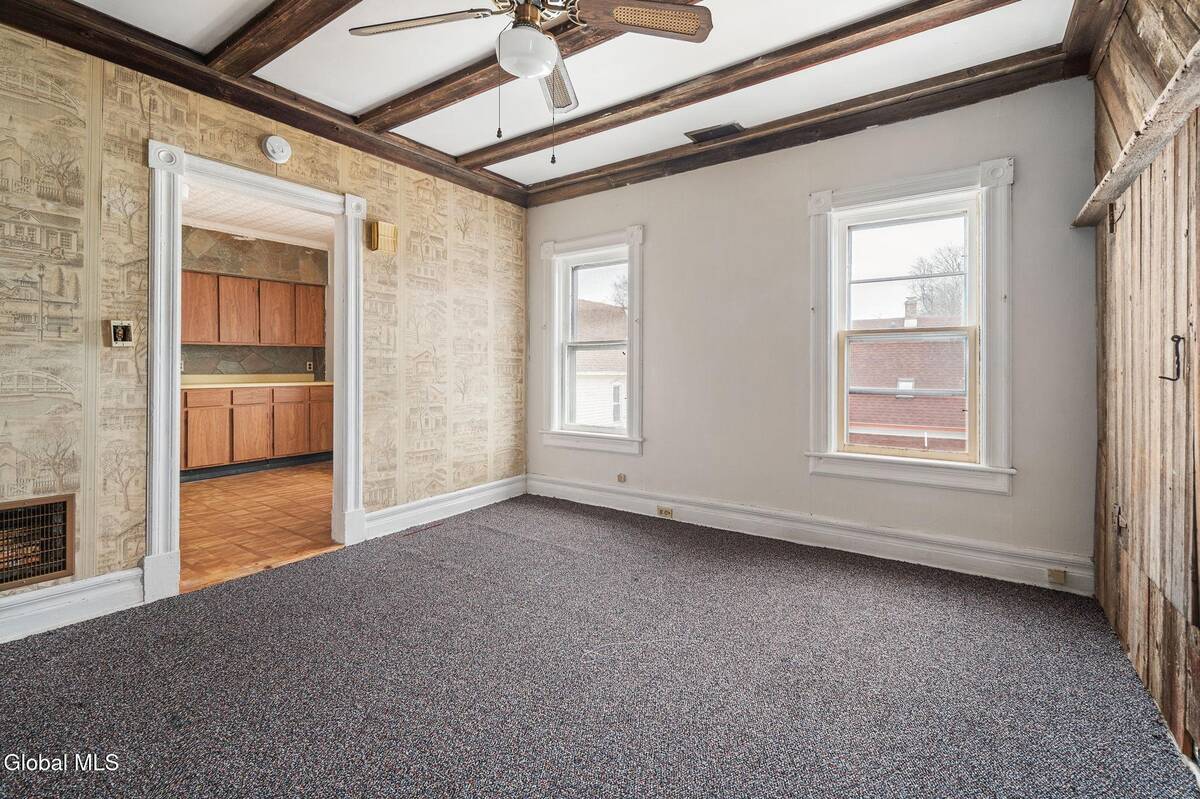 #23 photo, 7 Smith Street, Gloversville , NY 12078