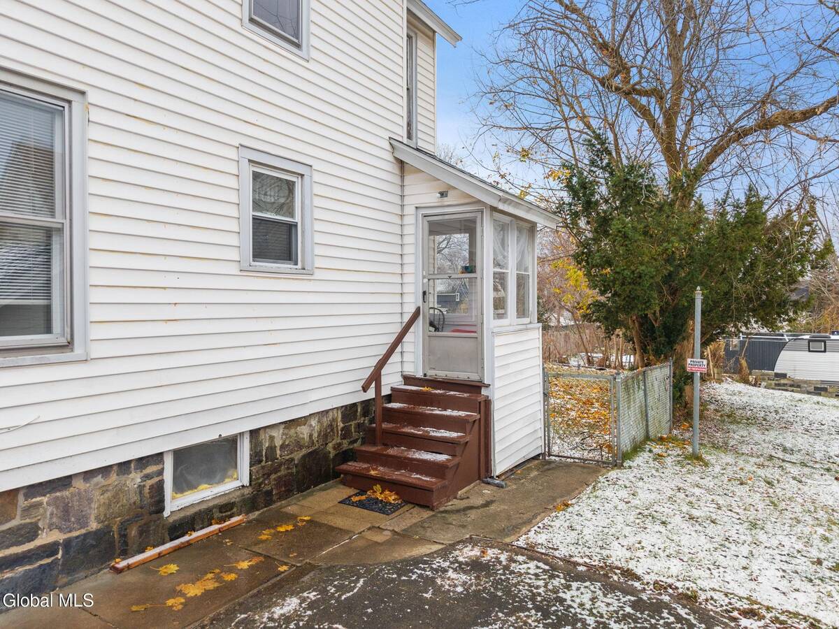 #38 photo, 7 Smith Street, Gloversville , NY 12078