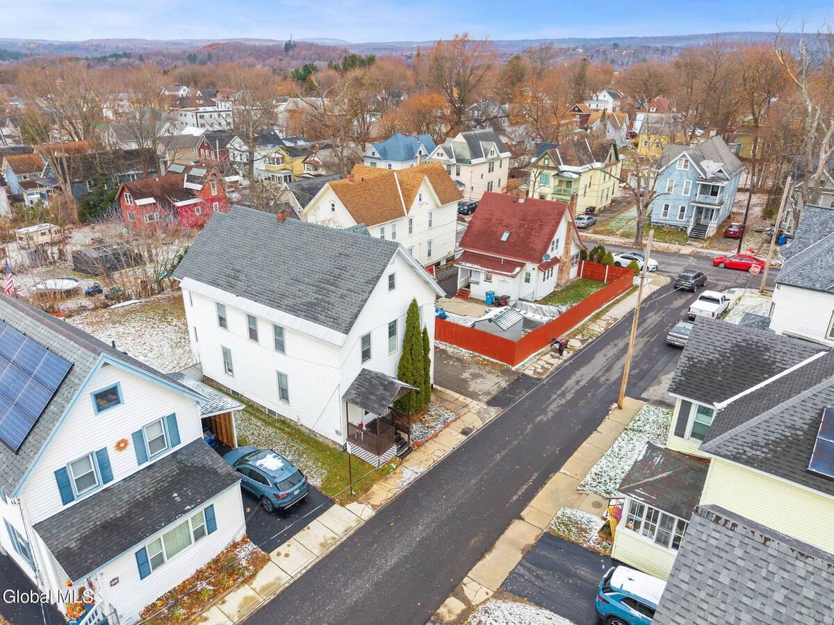 #4 photo, 7 Smith Street, Gloversville , NY 12078