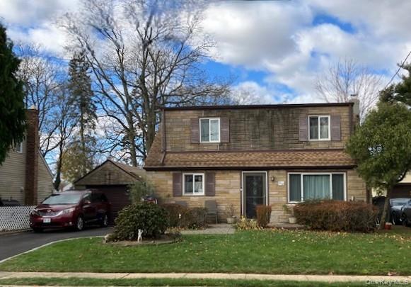 #13 photo, 878 County Line Road, Amityville , NY 11701