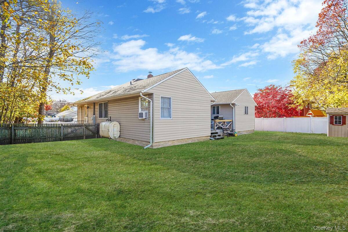 #25 photo, 24 E 6th Street, Patchogue , NY 11772