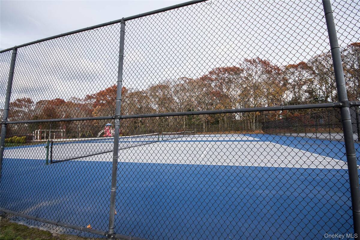 #16 photo, 312 Artist Lake Drive, Middle Island , NY 11953