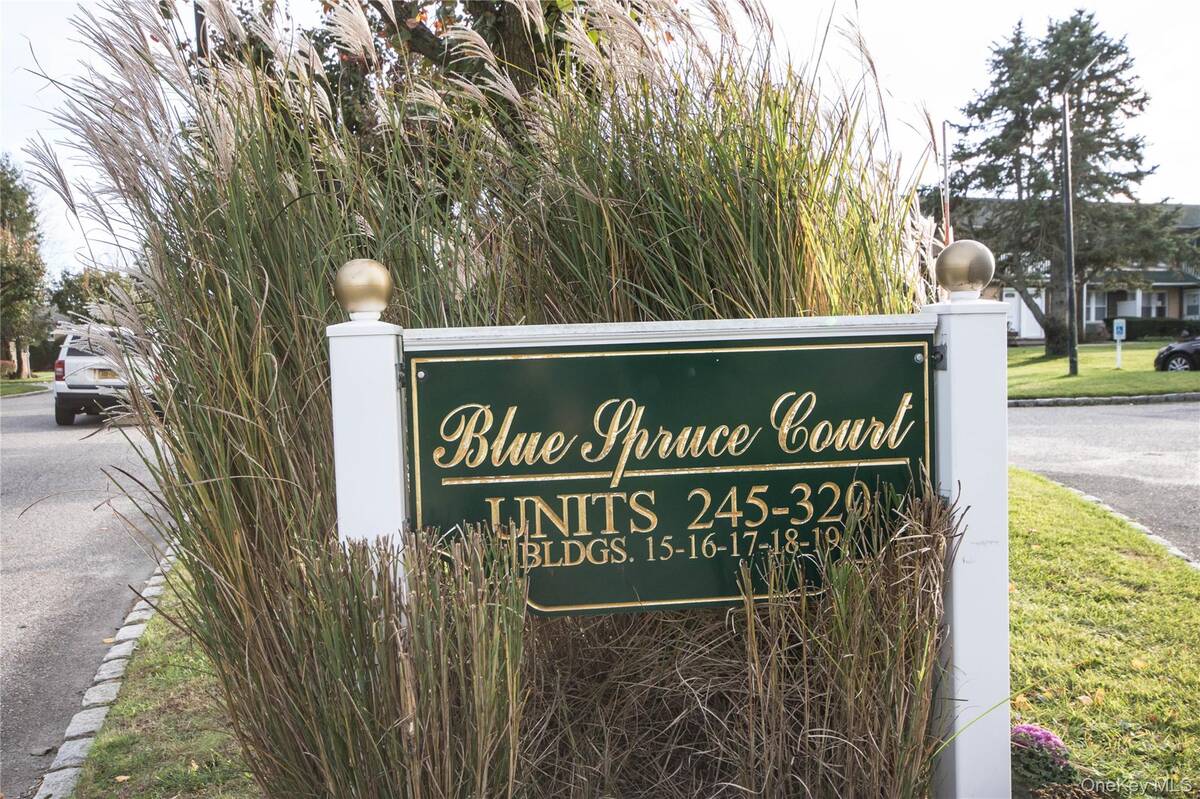 #23 photo, 312 Artist Lake Drive, Middle Island , NY 11953