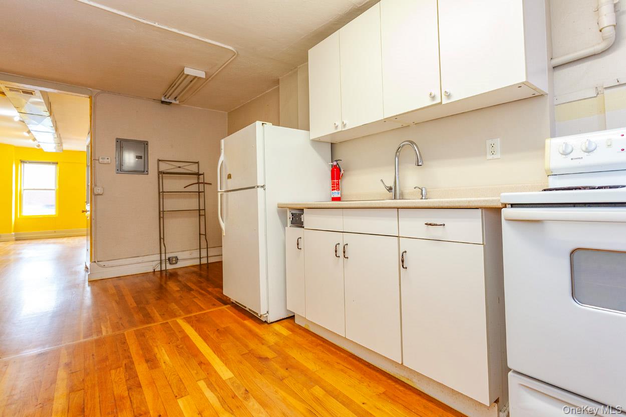 #9 photo, 14 S Division Street, Peekskill , NY 10566