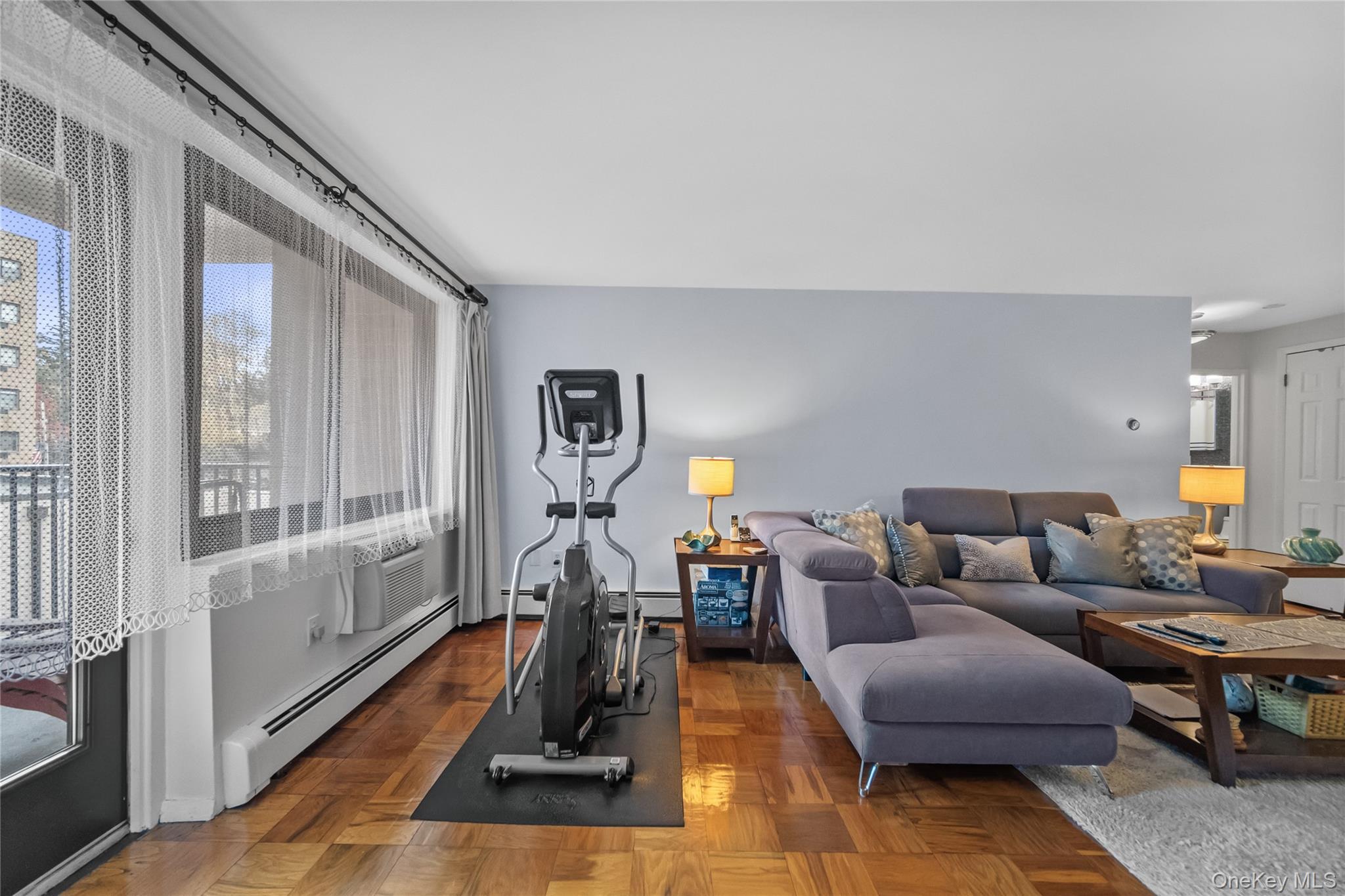 #11 photo, 100 E Hartsdale Avenue, Hartsdale , NY 10530