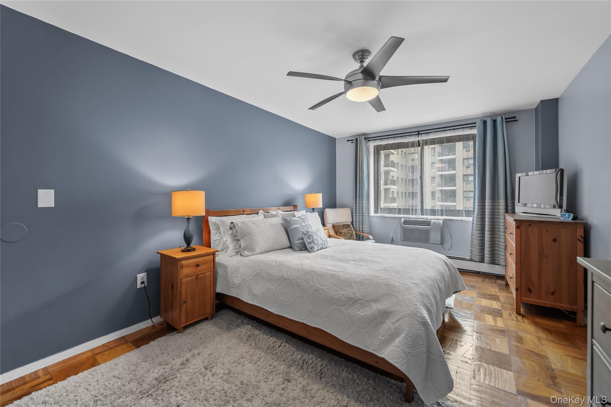 #14 photo, 100 E Hartsdale Avenue, Hartsdale , NY 10530