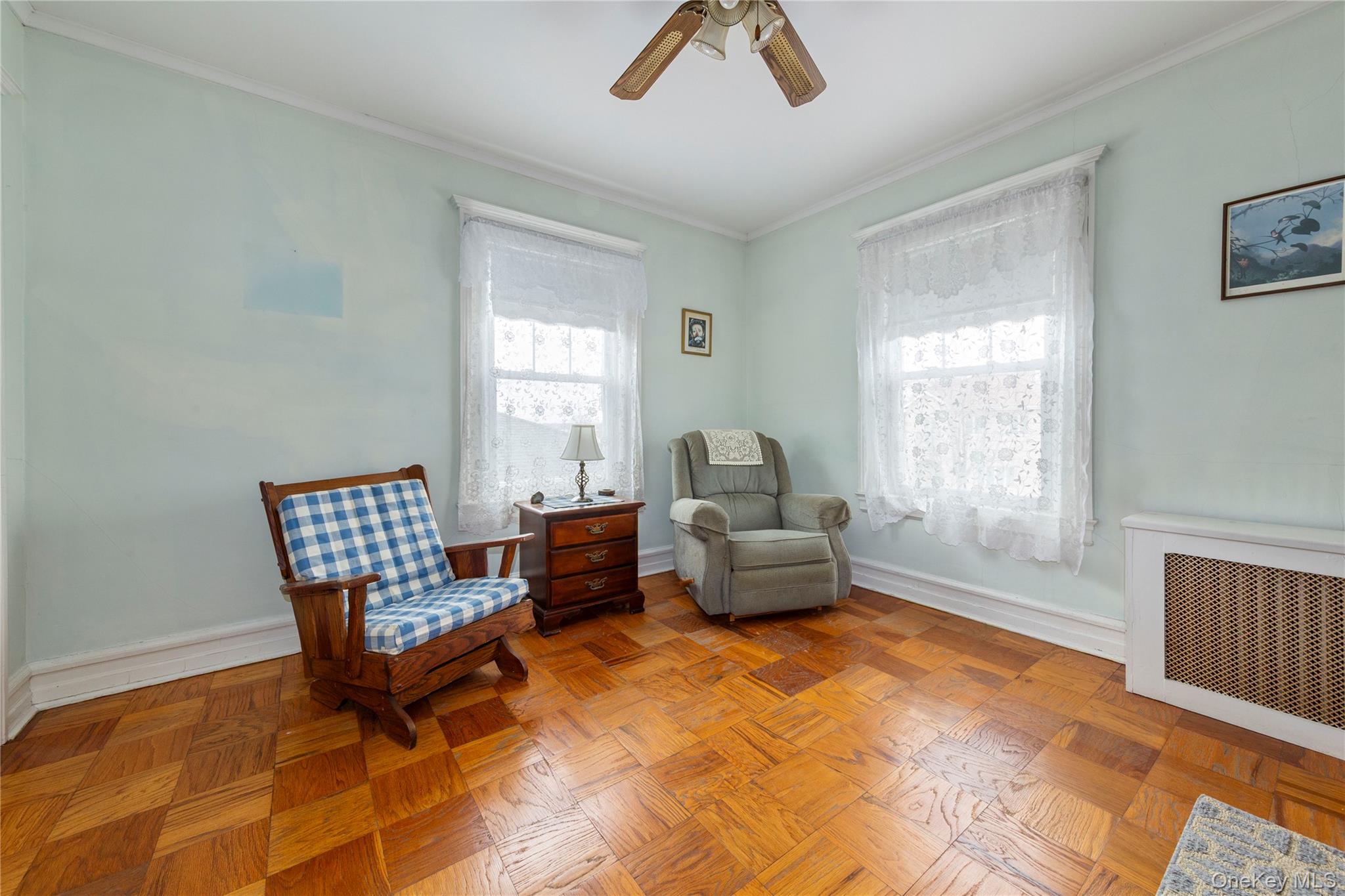 #15 photo, 806 Clintonville Street, Whitestone , NY 11357