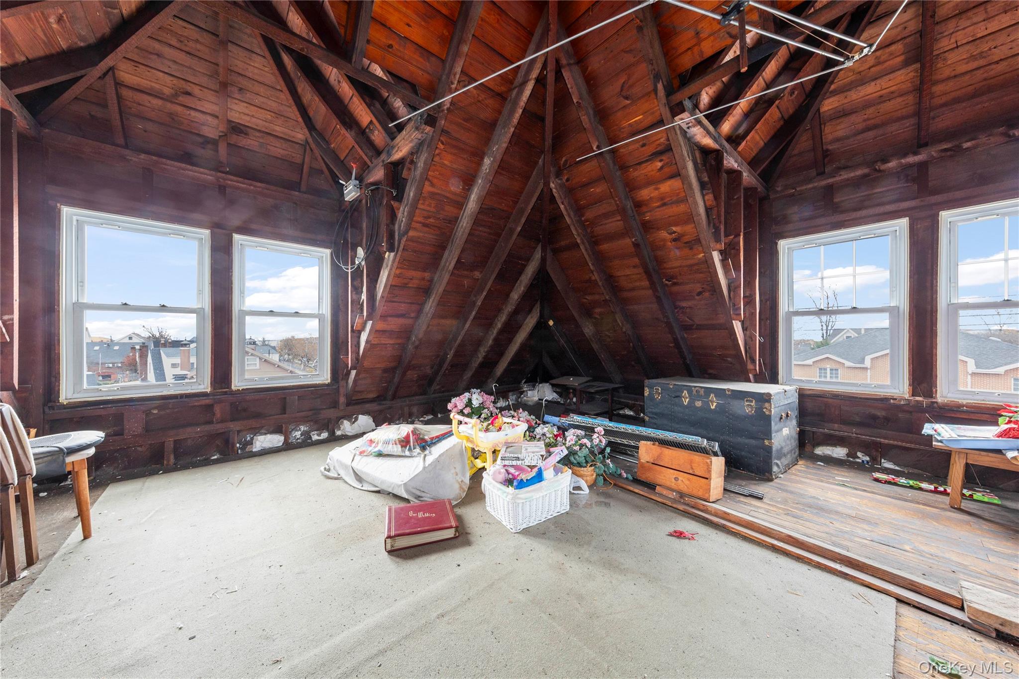 #17 photo, 806 Clintonville Street, Whitestone , NY 11357