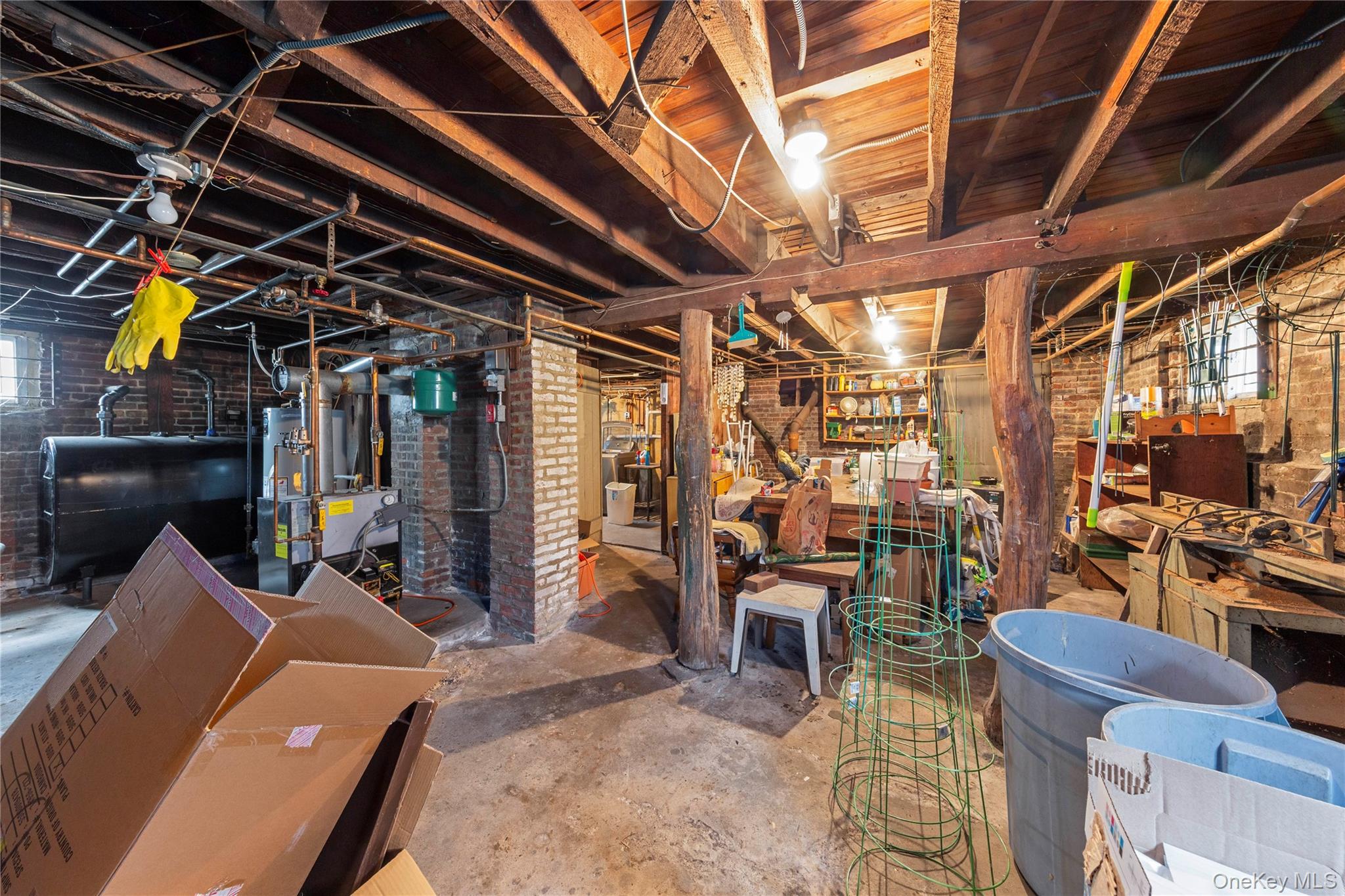 #20 photo, 806 Clintonville Street, Whitestone , NY 11357