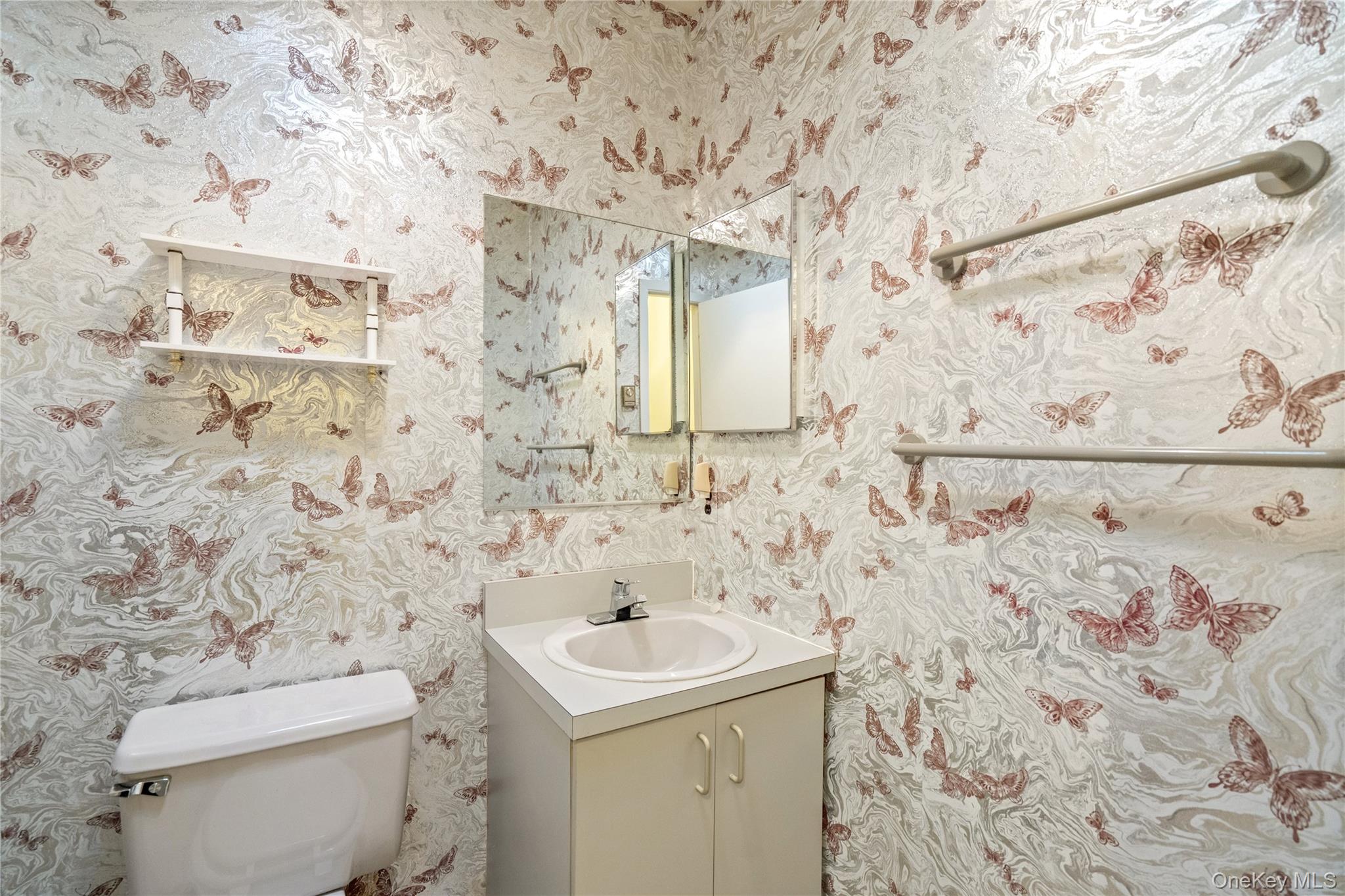 #16 photo, 77 Revere Drive, Sayville , NY 11782