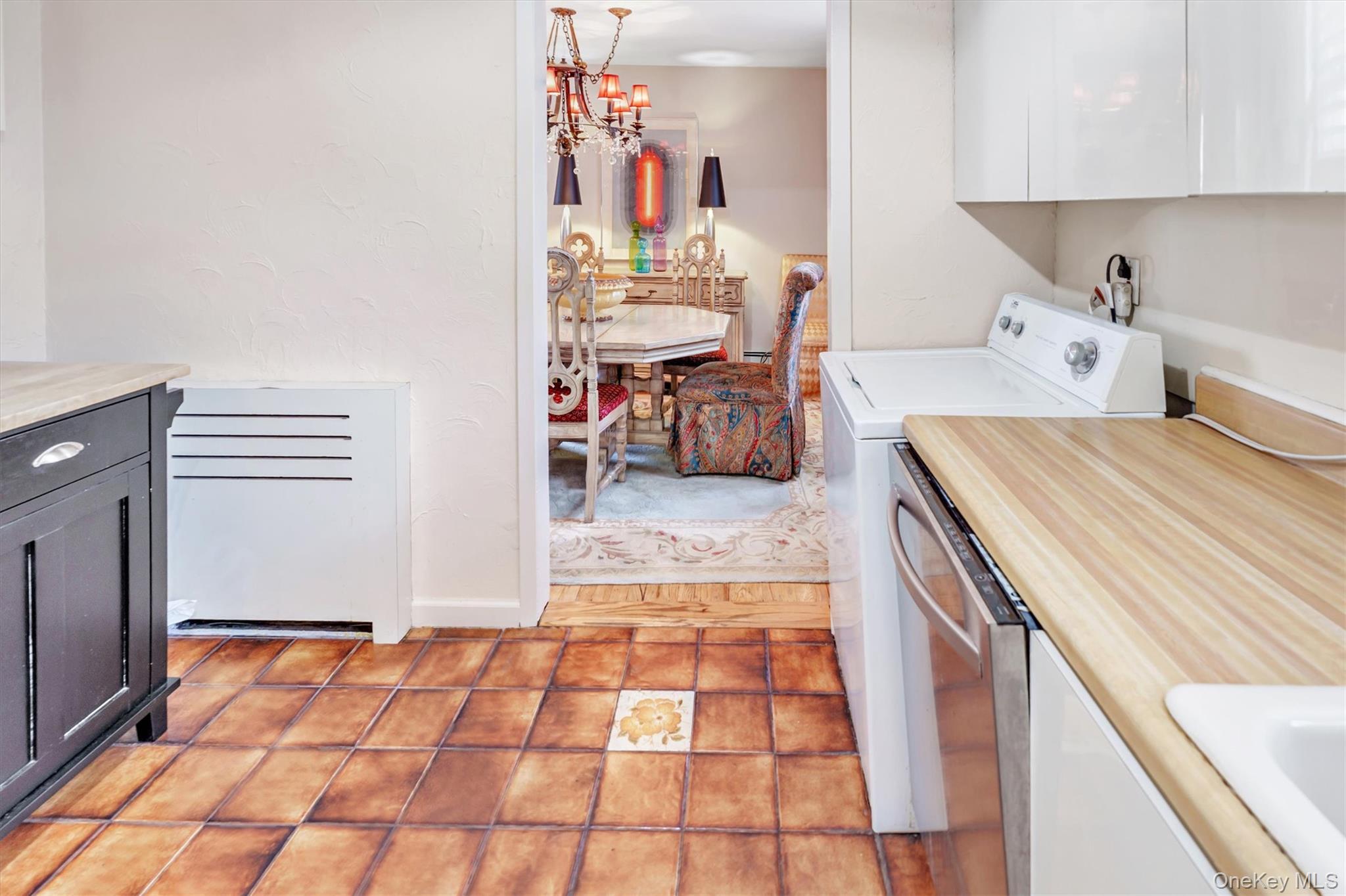 #10 photo, 200 S Middle Neck Road, Great Neck , NY 11021