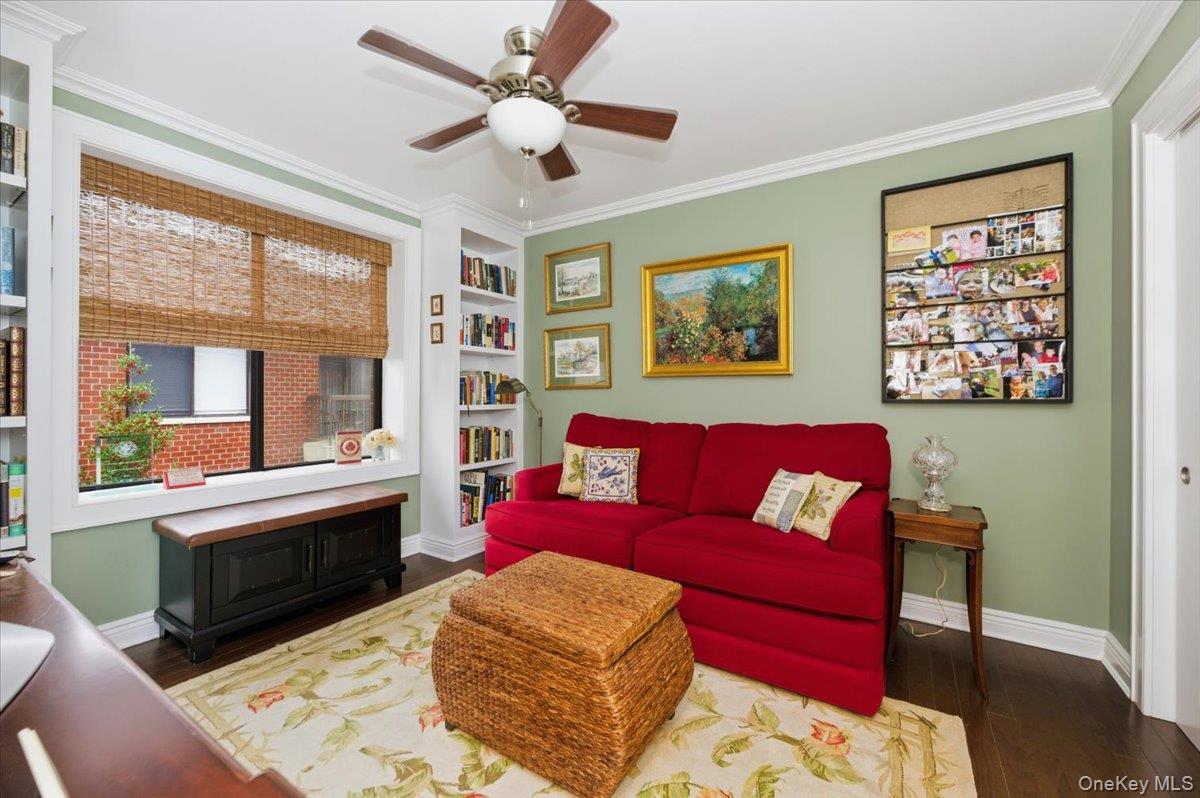 #17 photo, 99 S Park Avenue, Rockville Centre , NY 11570