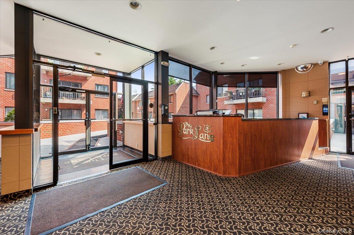 #3 photo, 99 S Park Avenue, Rockville Centre , NY 11570