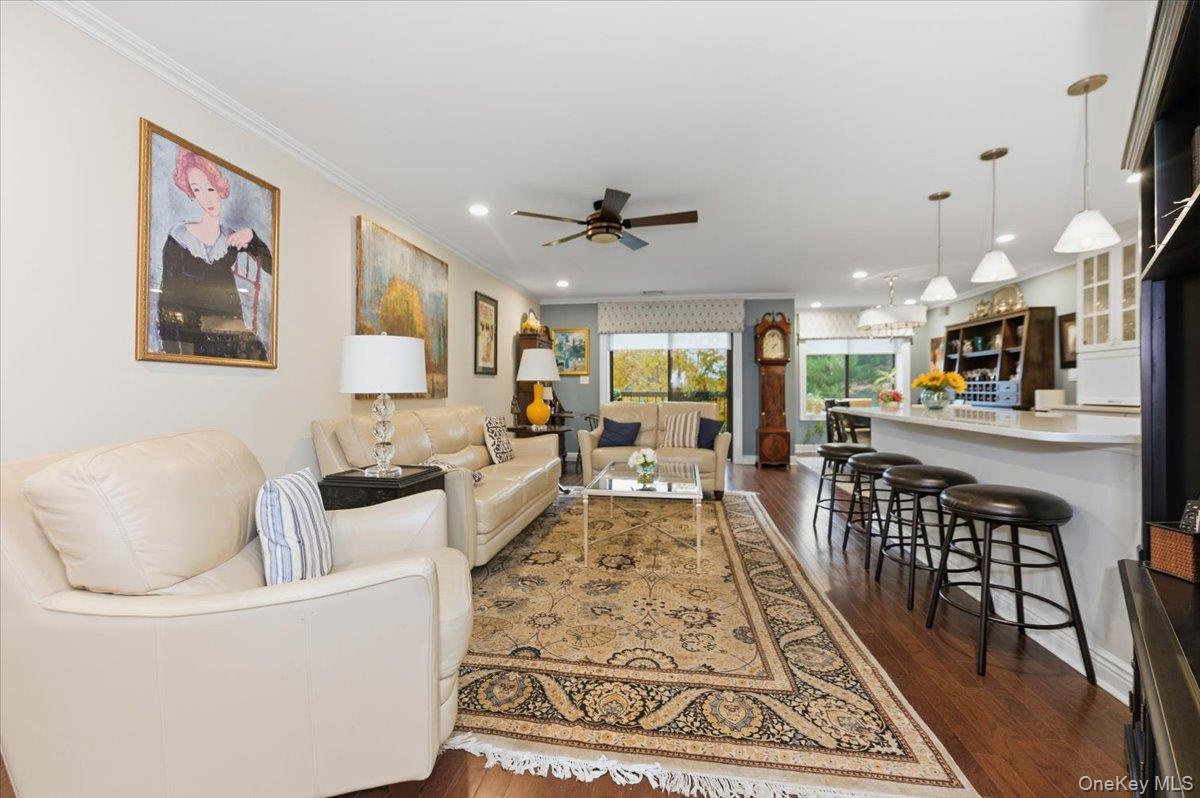 #6 photo, 99 S Park Avenue, Rockville Centre , NY 11570