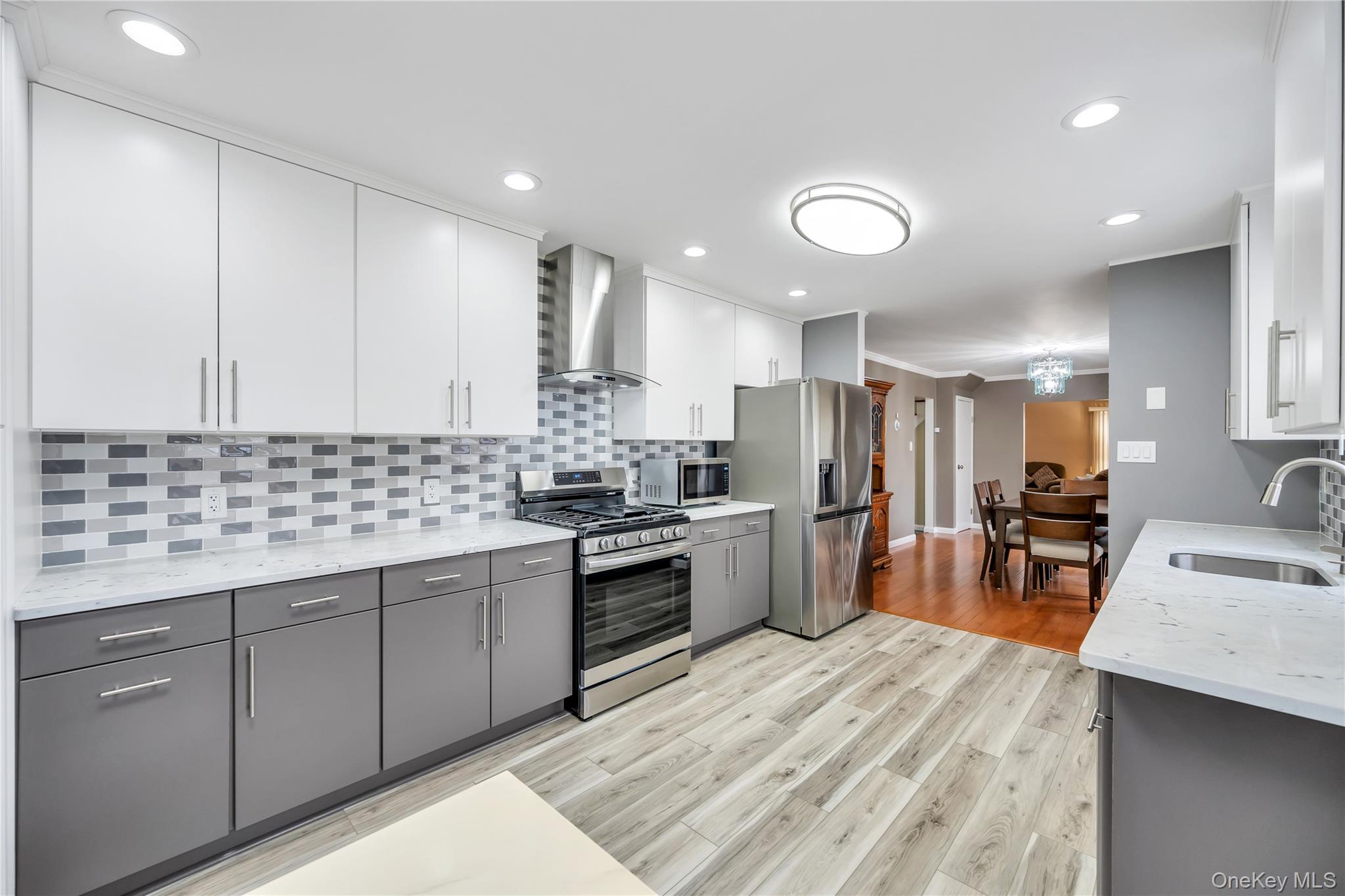 #11 photo, 2 Tulip Grove Drive, Lake Grove , NY 11755