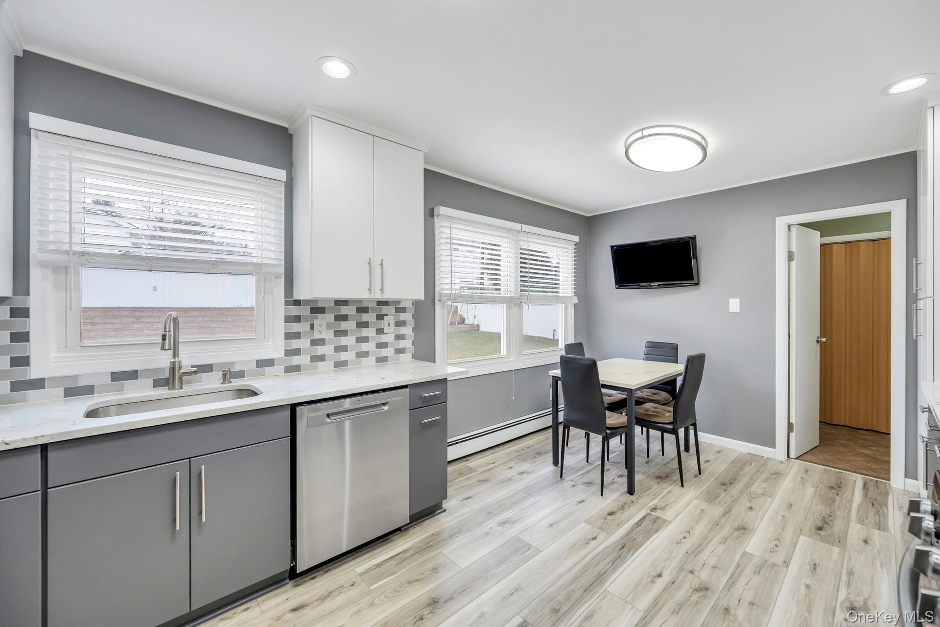 #13 photo, 2 Tulip Grove Drive, Lake Grove , NY 11755