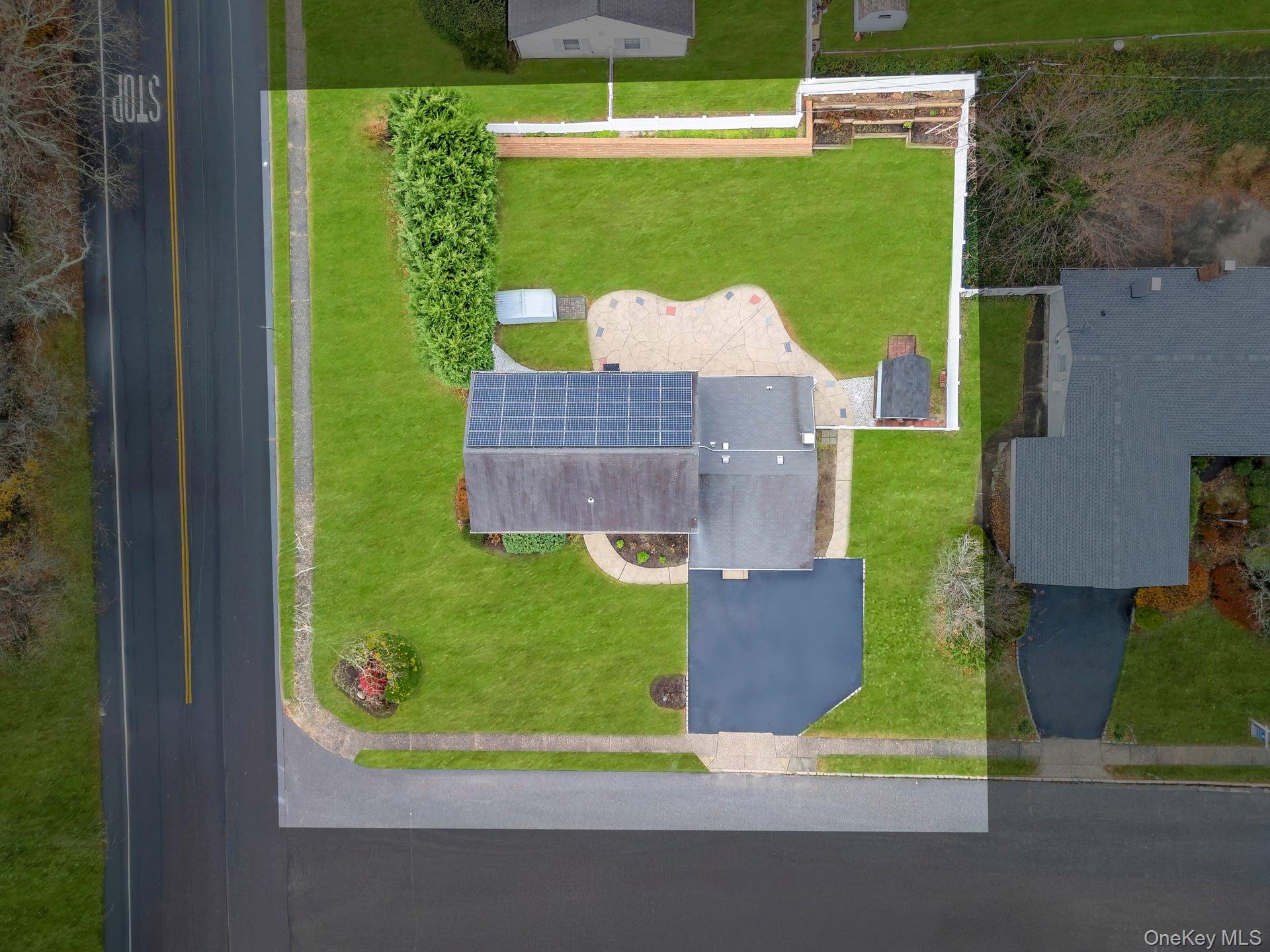 #4 photo, 2 Tulip Grove Drive, Lake Grove , NY 11755