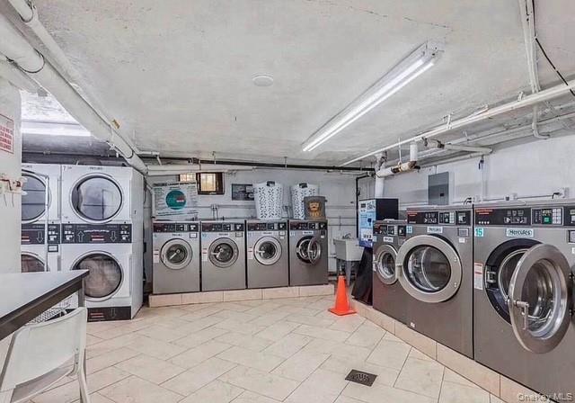 #3 photo, 37-21 80TH Street, Jackson Heights , NY 11372