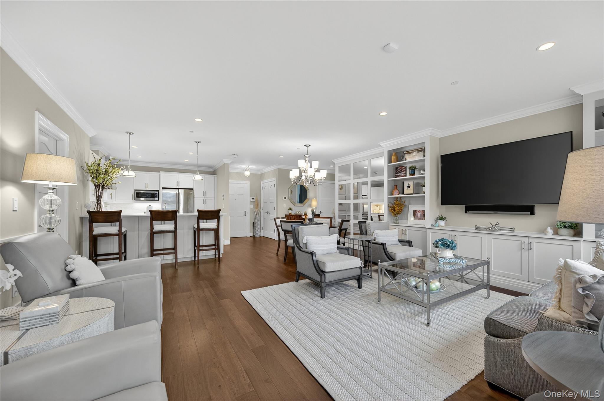 #5 photo, 301 Franklin Avenue, Garden City , NY 11530