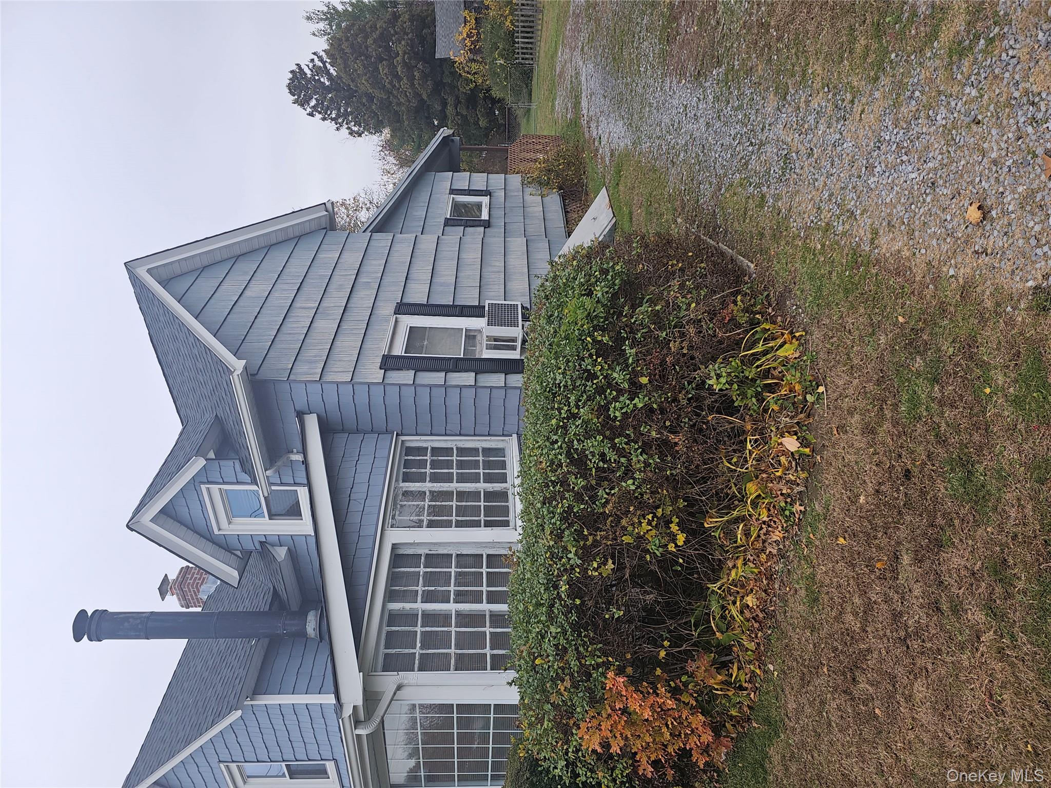 #2 photo, 49 Arnold Avenue, West Babylon , NY 11704