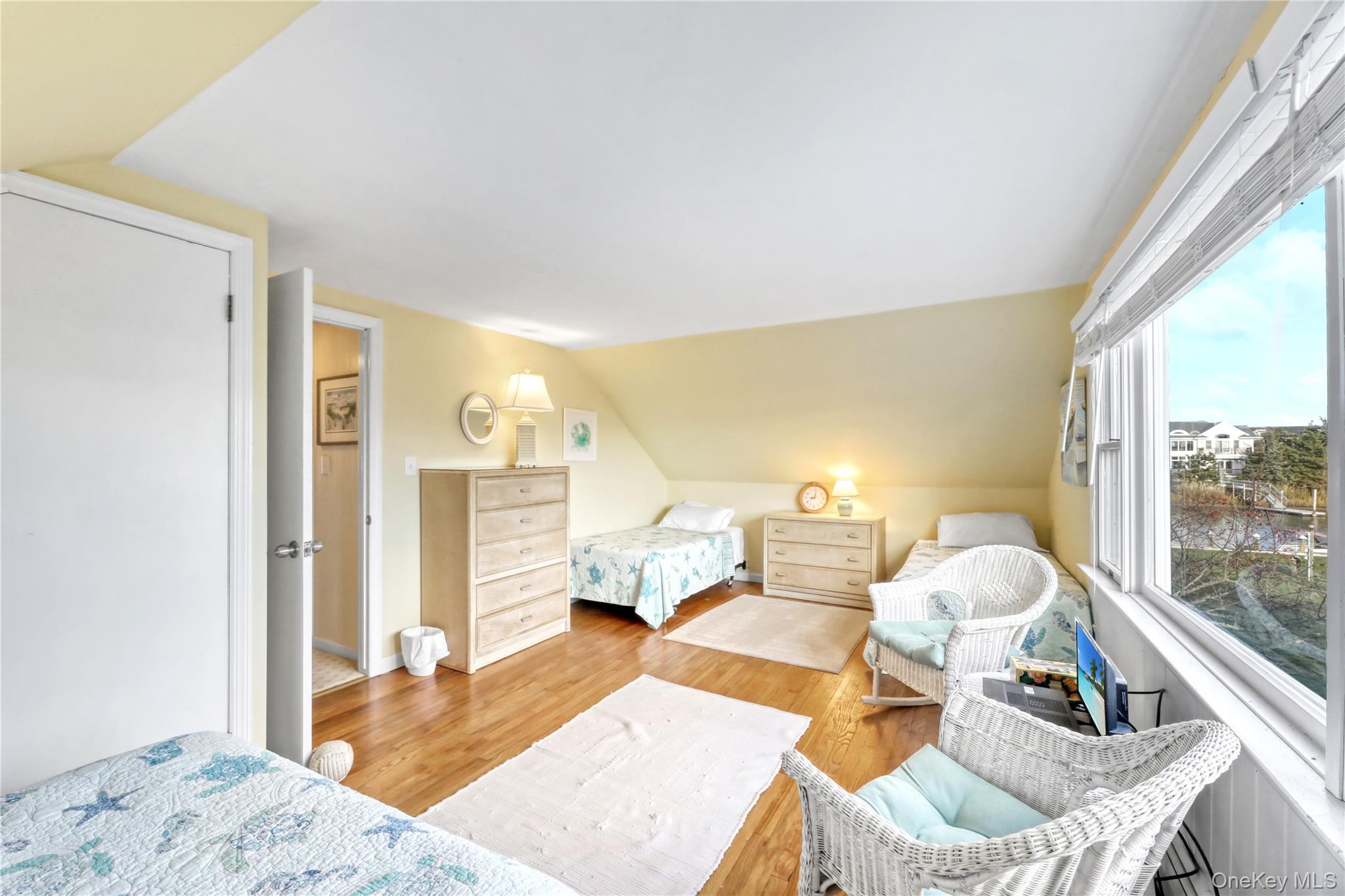 #16 photo, 170 Beach Lane, Westhampton Beach , NY 11978