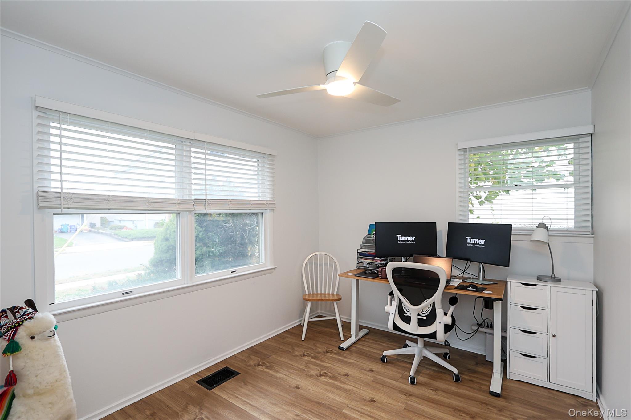 #18 photo, 49 East Avenue, Glen Cove , NY 11542