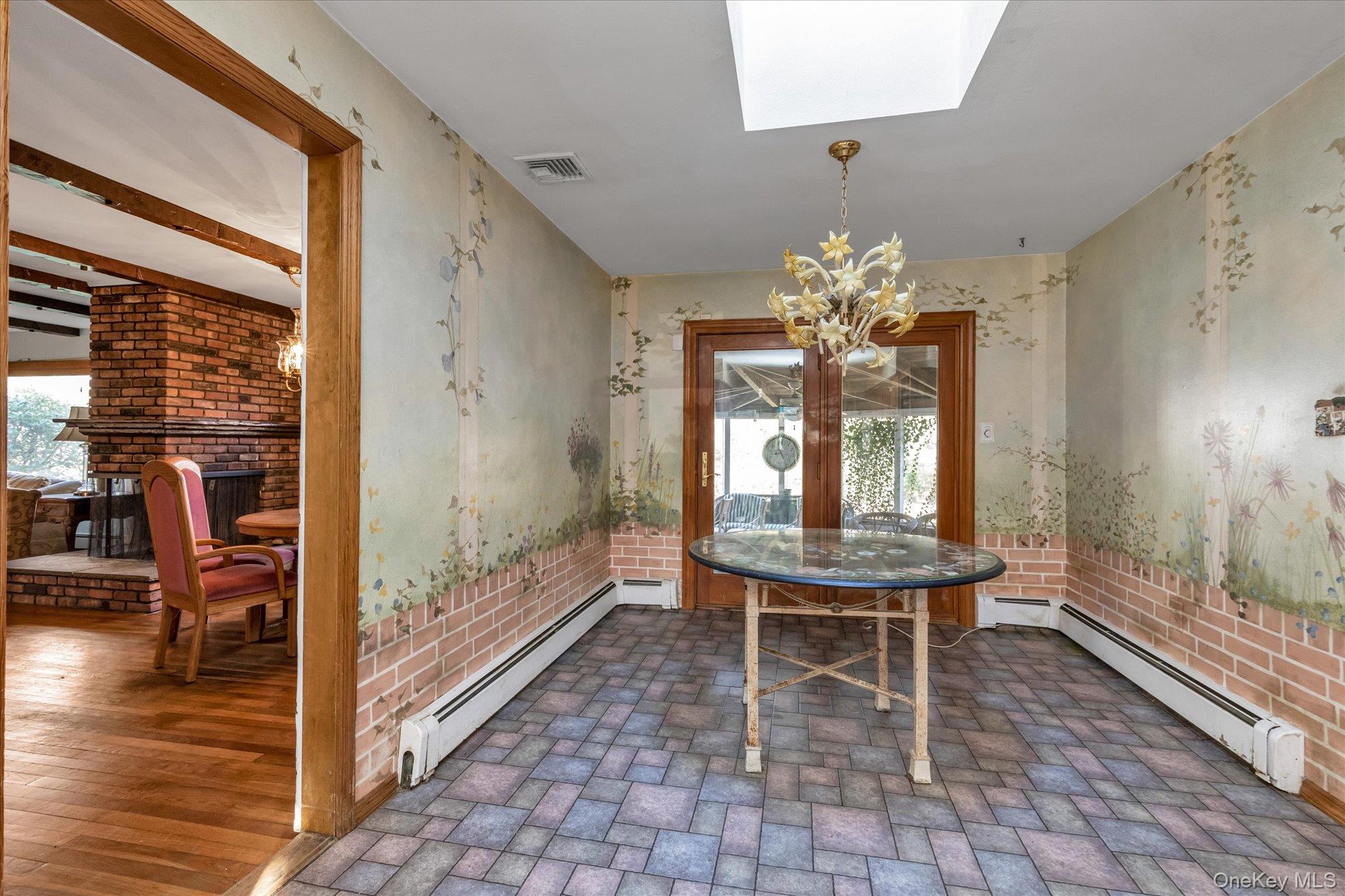 #11 photo, 20 Michaels Lane, Old Brookville , NY 11545