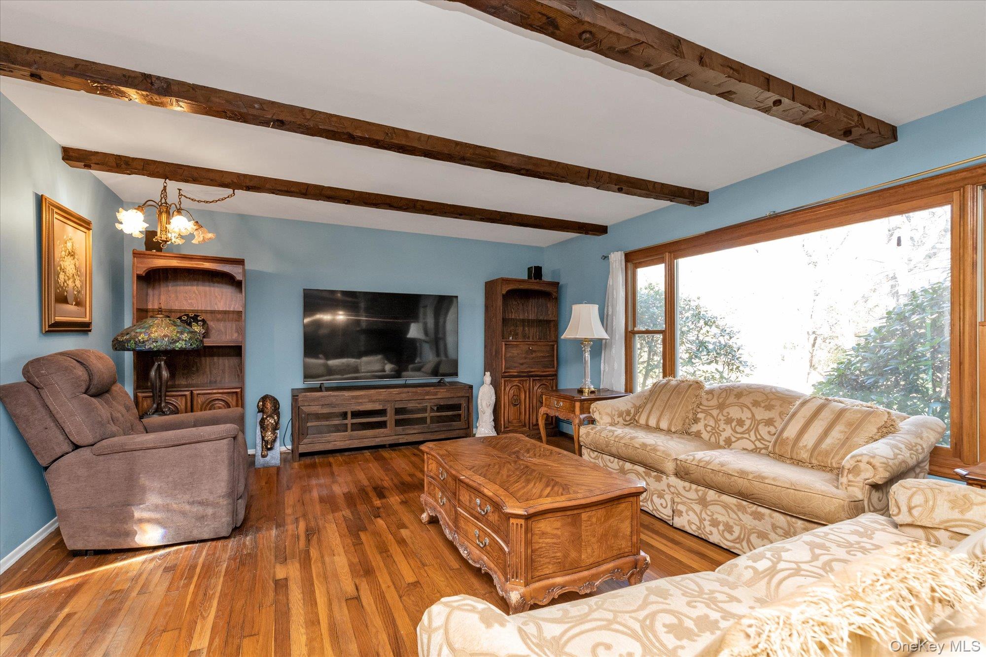 #6 photo, 20 Michaels Lane, Old Brookville , NY 11545