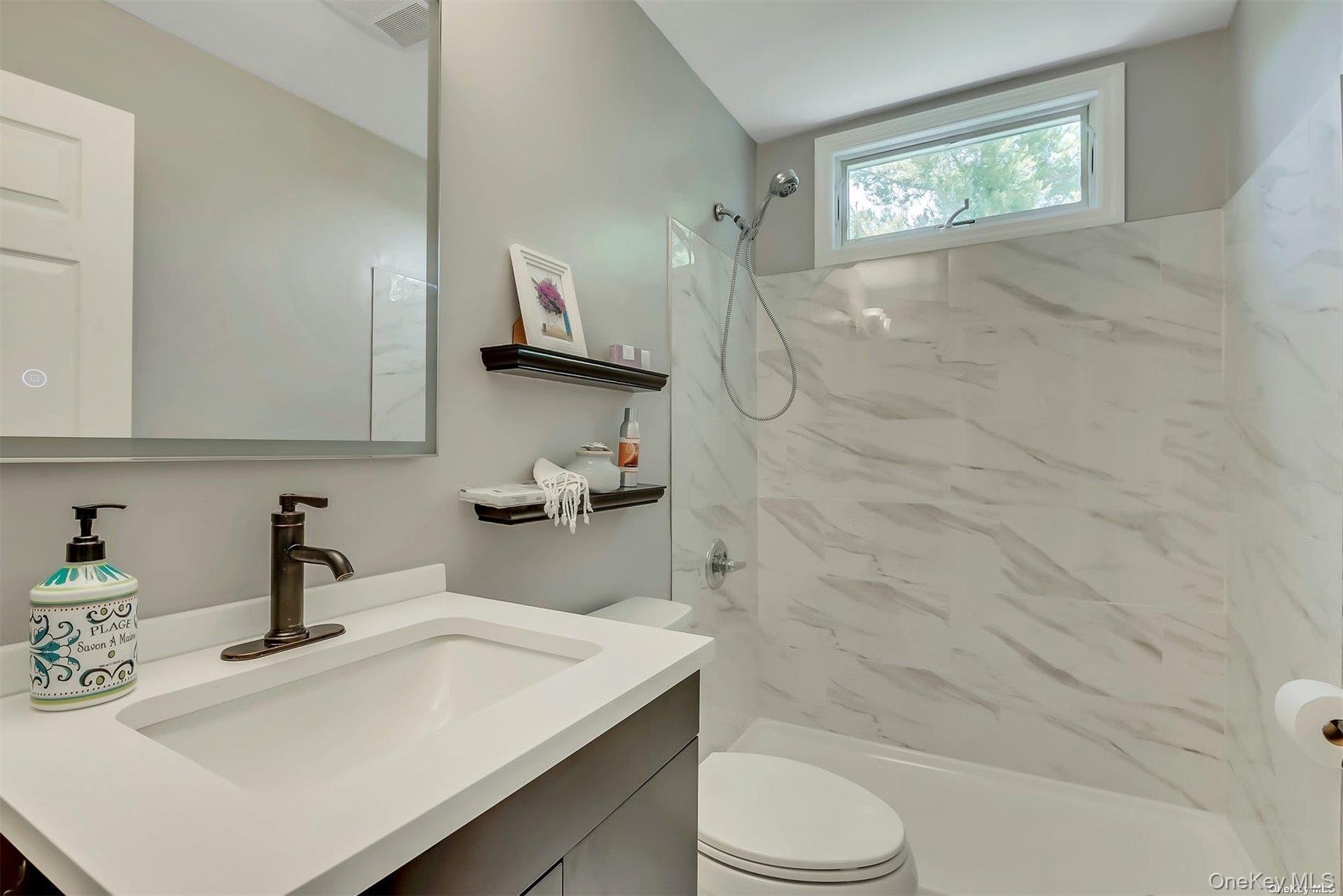 #10 photo, 170 Vineyard Way, Aquebogue , NY 11931