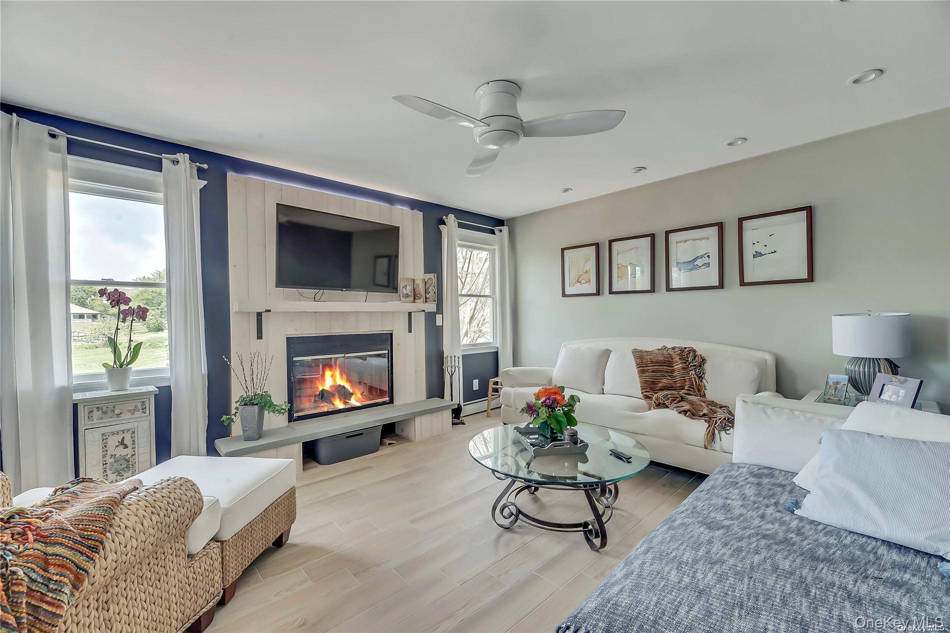 #3 photo, 170 Vineyard Way, Aquebogue , NY 11931