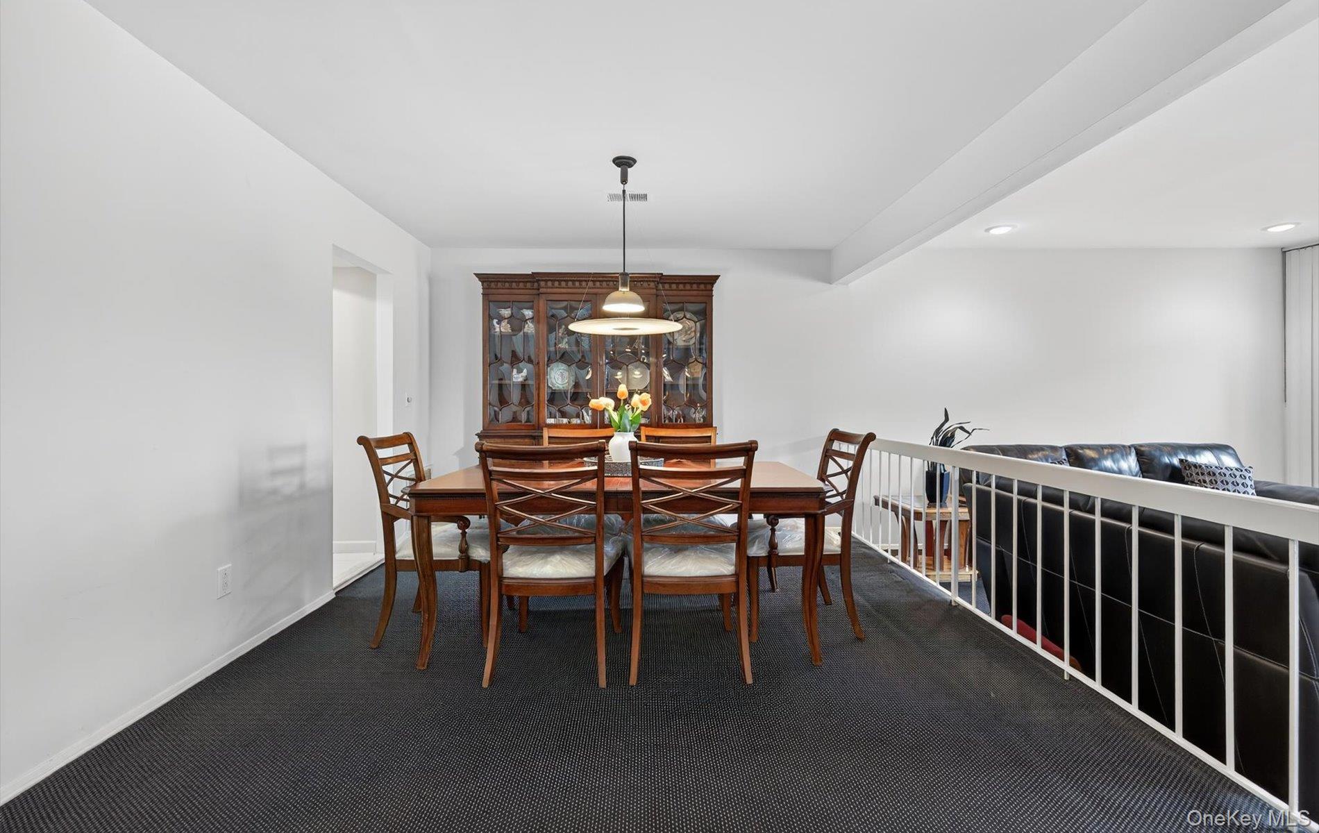 #9 photo, 105 Glen Way, Syosset , NY 11791