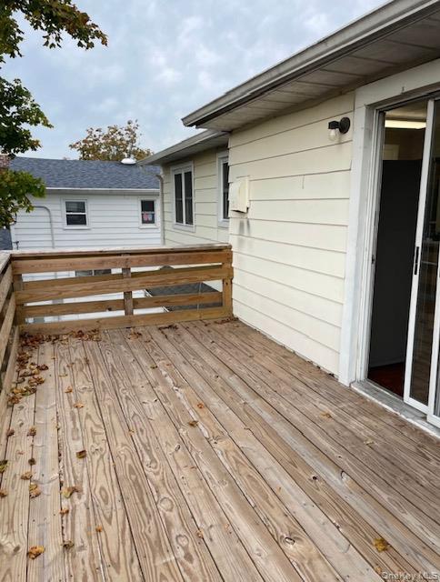 #4 photo, 32 Winding Road, Hicksville , NY 11801