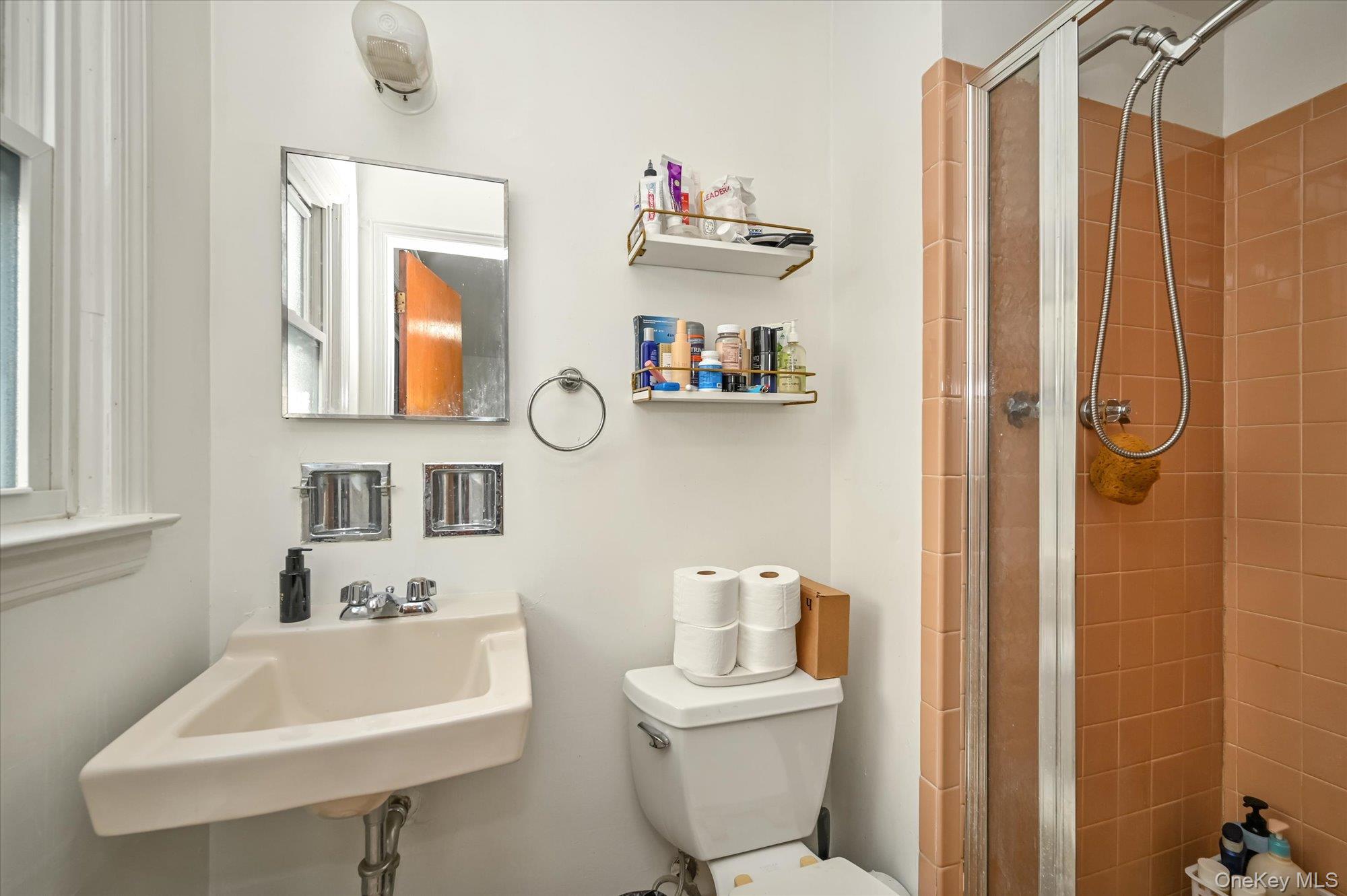 #10 photo, 146-43 27th Avenue, Flushing , NY 11354