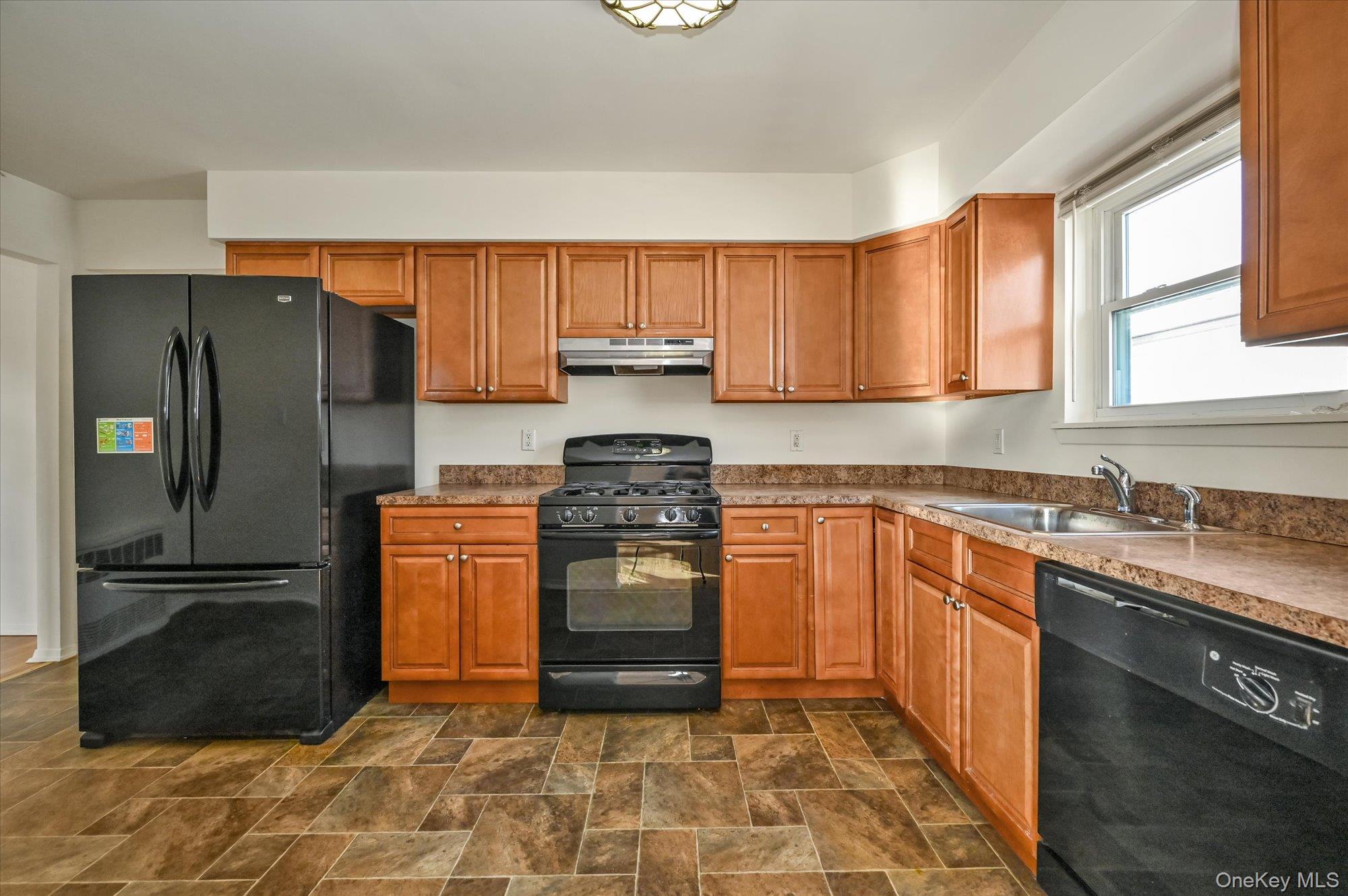 #15 photo, 146-43 27th Avenue, Flushing , NY 11354