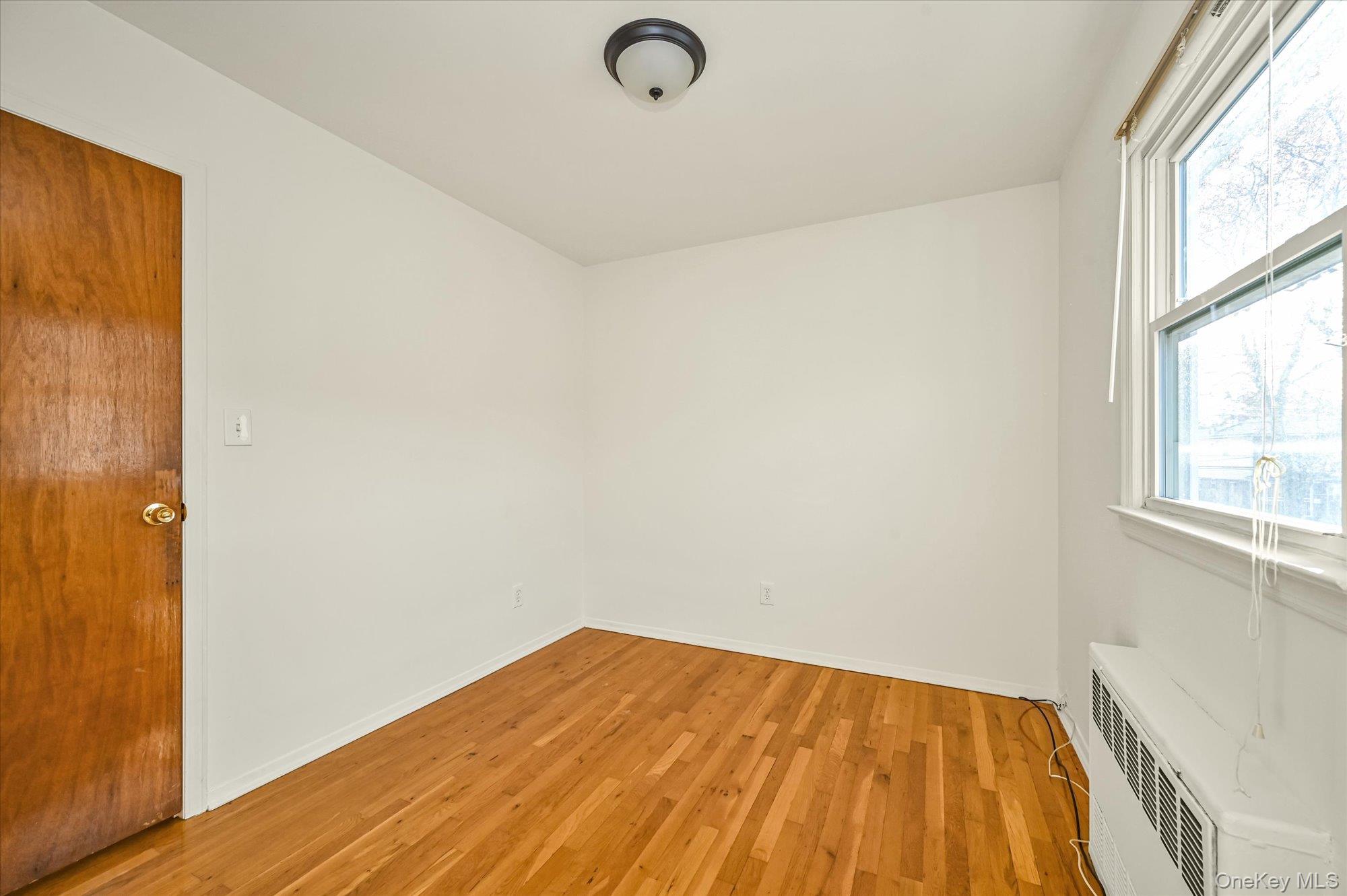 #18 photo, 146-43 27th Avenue, Flushing , NY 11354