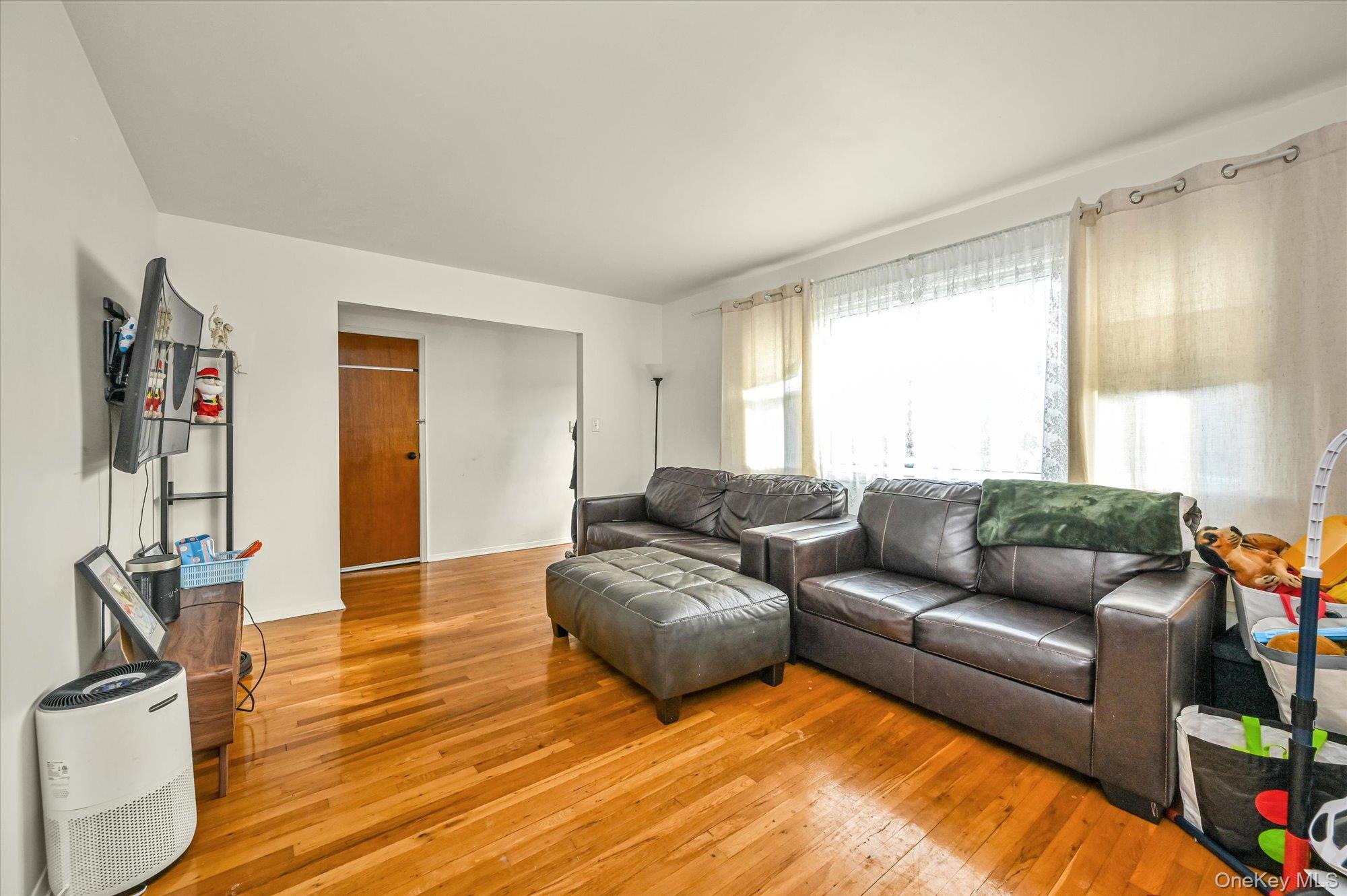 #2 photo, 146-43 27th Avenue, Flushing , NY 11354