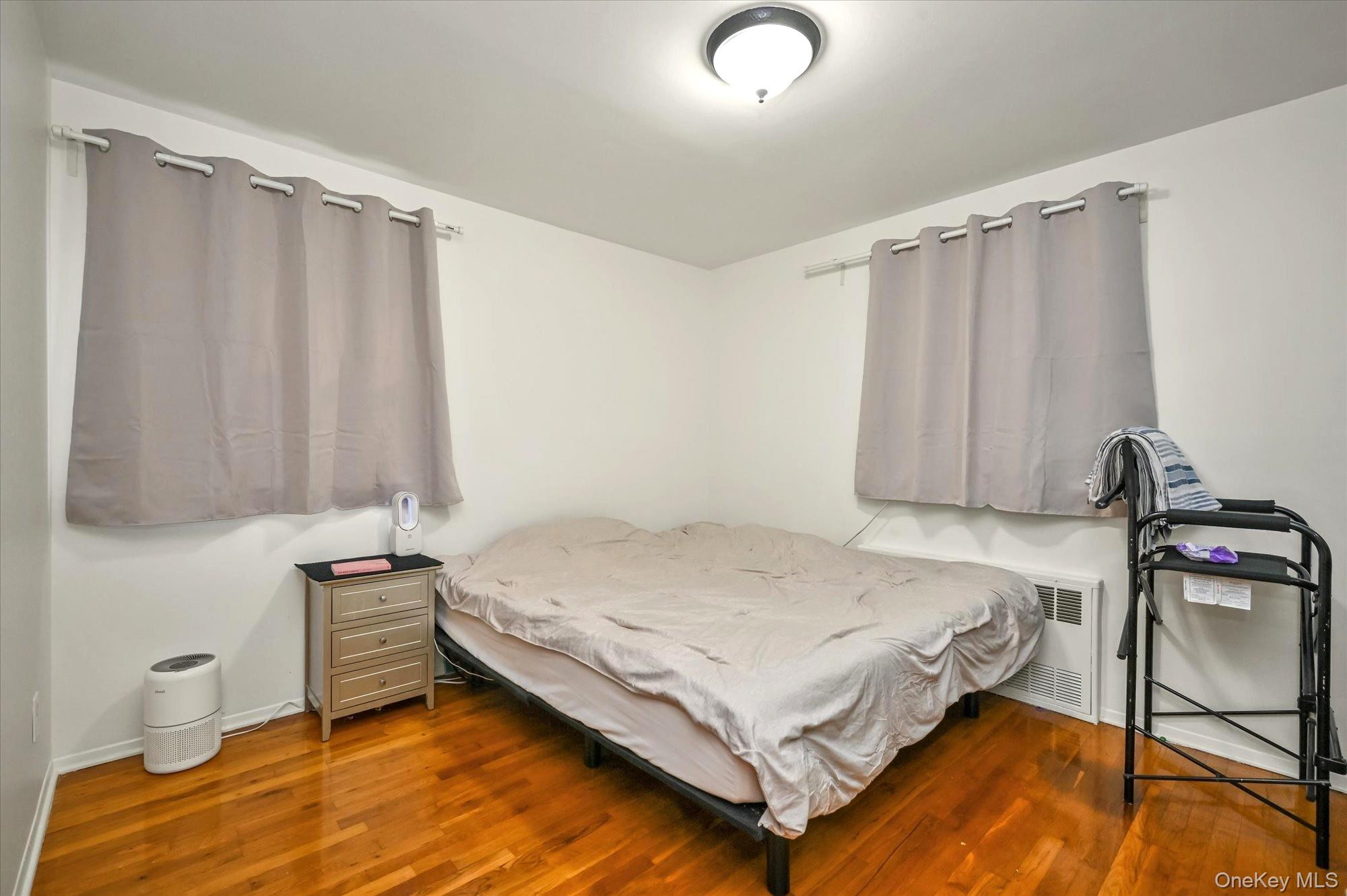 #8 photo, 146-43 27th Avenue, Flushing , NY 11354