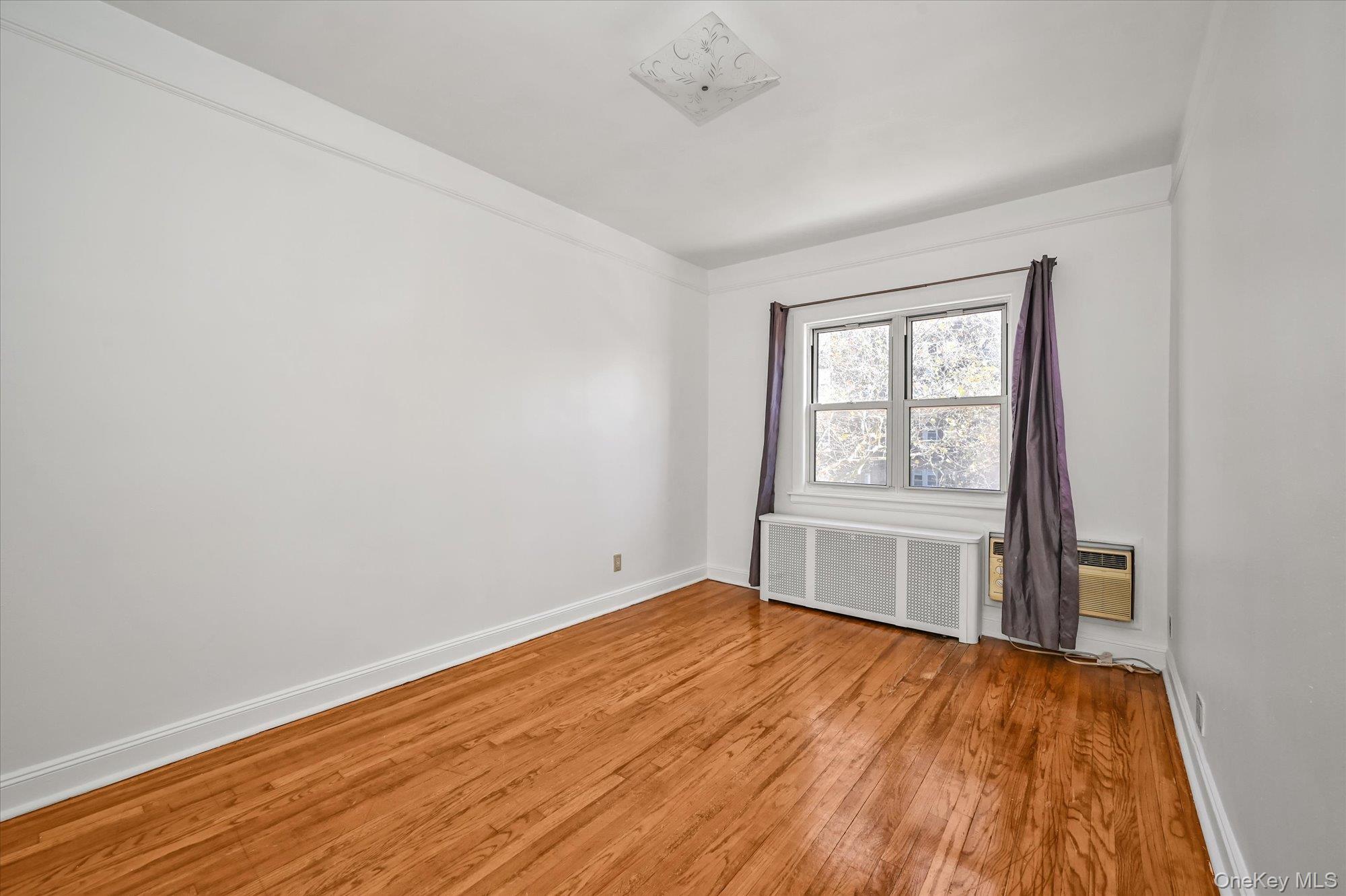 #12 photo, 48-26 42nd Street, Sunnyside , NY 11104