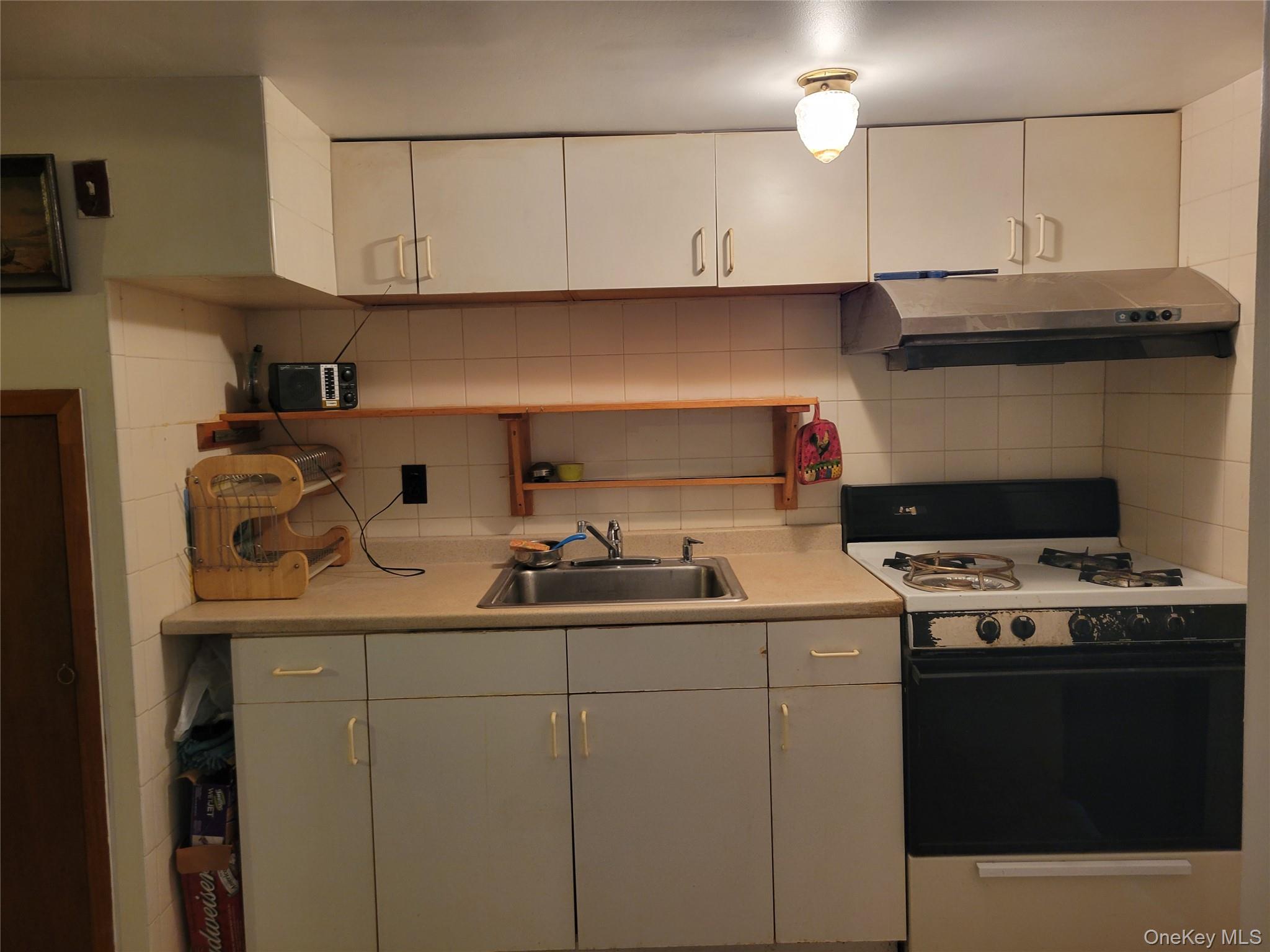 #9 photo, 48-26 42nd Street, Sunnyside , NY 11104