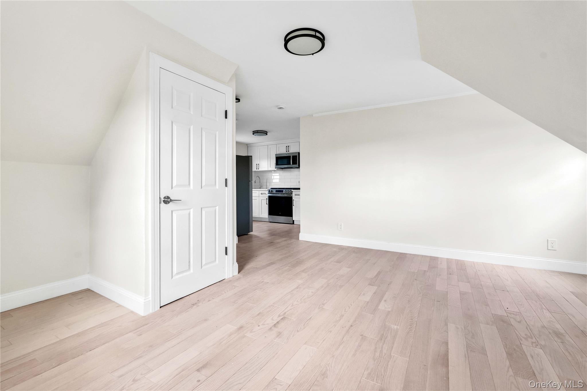 #18 photo, 23319 118th Avenue, Jamaica , NY 11411