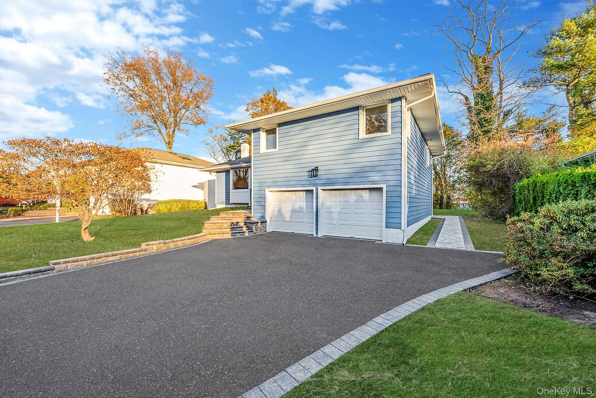 #3 photo, 64 Hedgerow Lane, Jericho , NY 11753