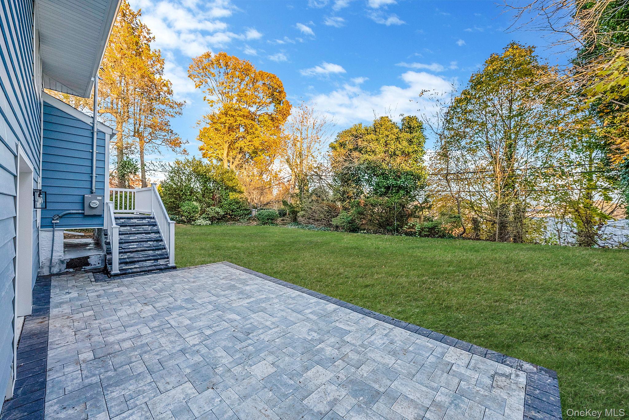 #4 photo, 64 Hedgerow Lane, Jericho , NY 11753