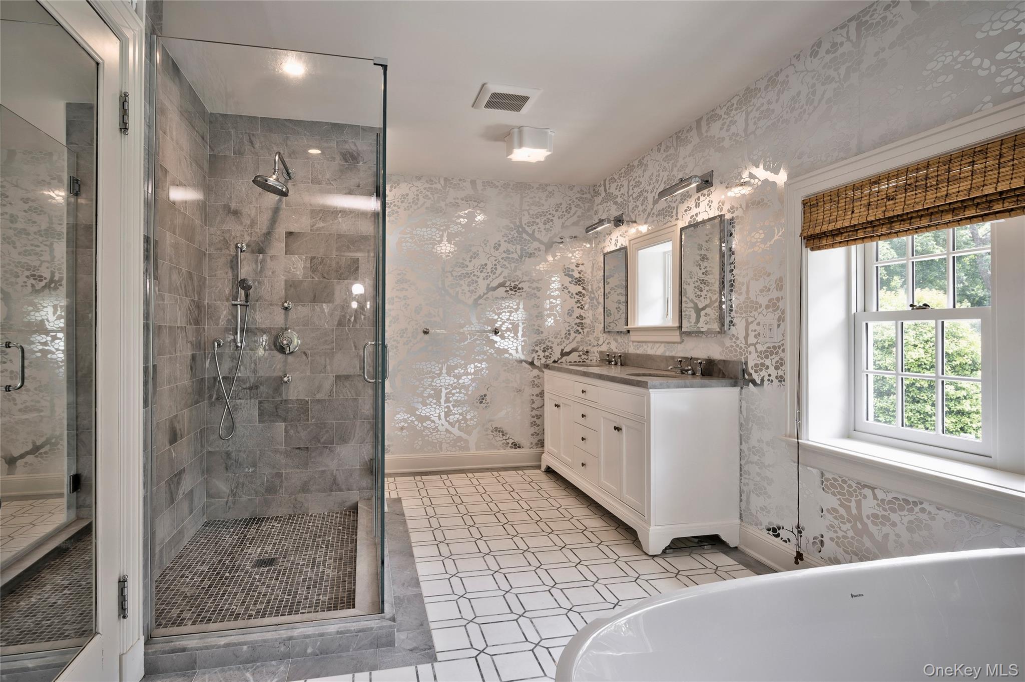 #20 photo, 9 Meadow Spring Lane, Glen Cove , NY 11542