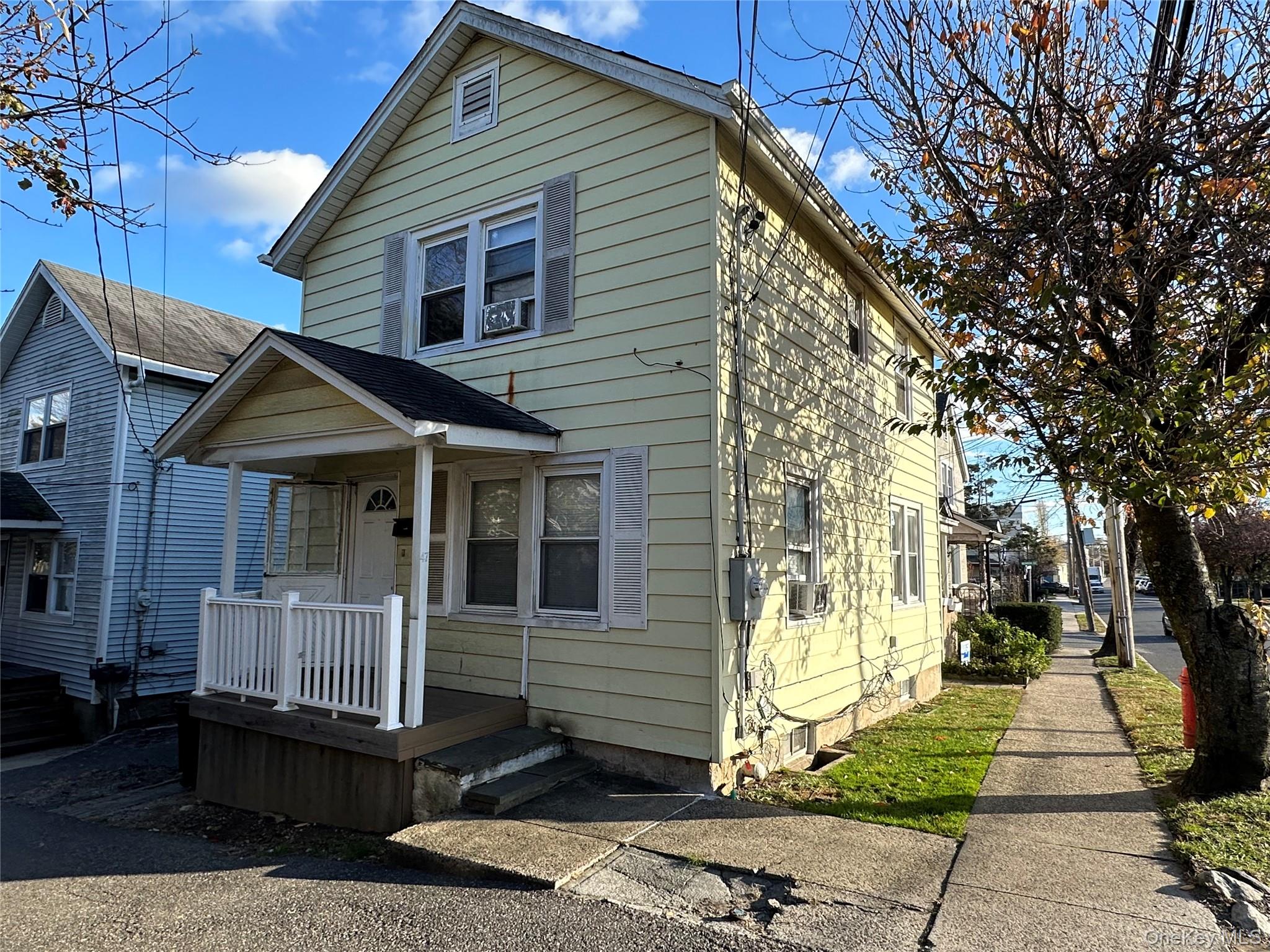 #1 photo, 47 S Bayles Avenue, Port Washington , NY 11050
