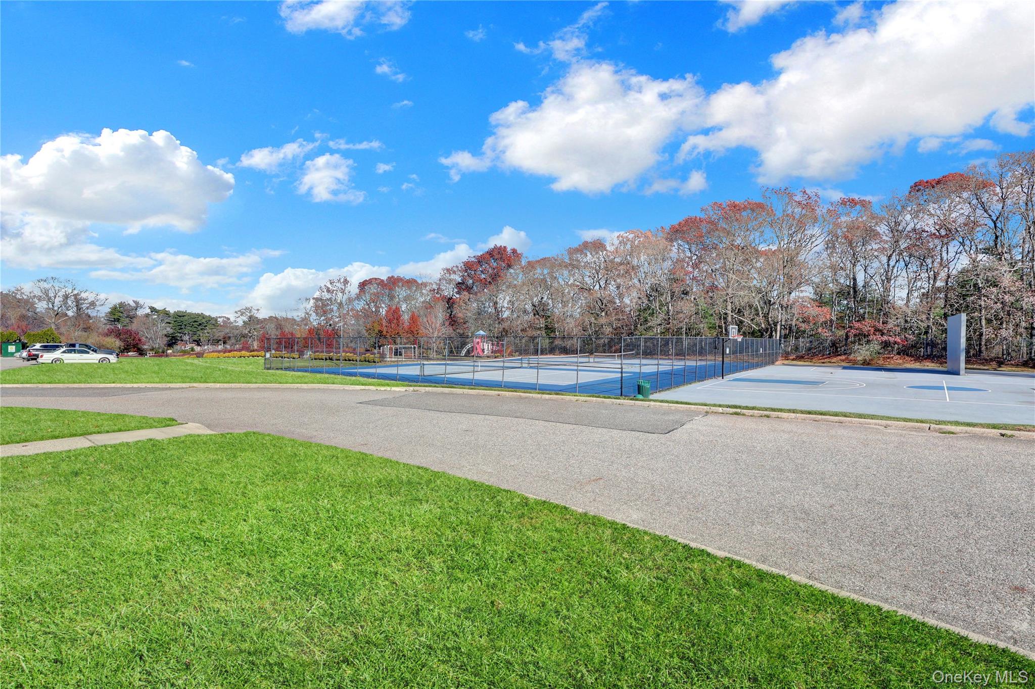 #14 photo, 75 Artist Lake Drive, Middle Island , NY 11953