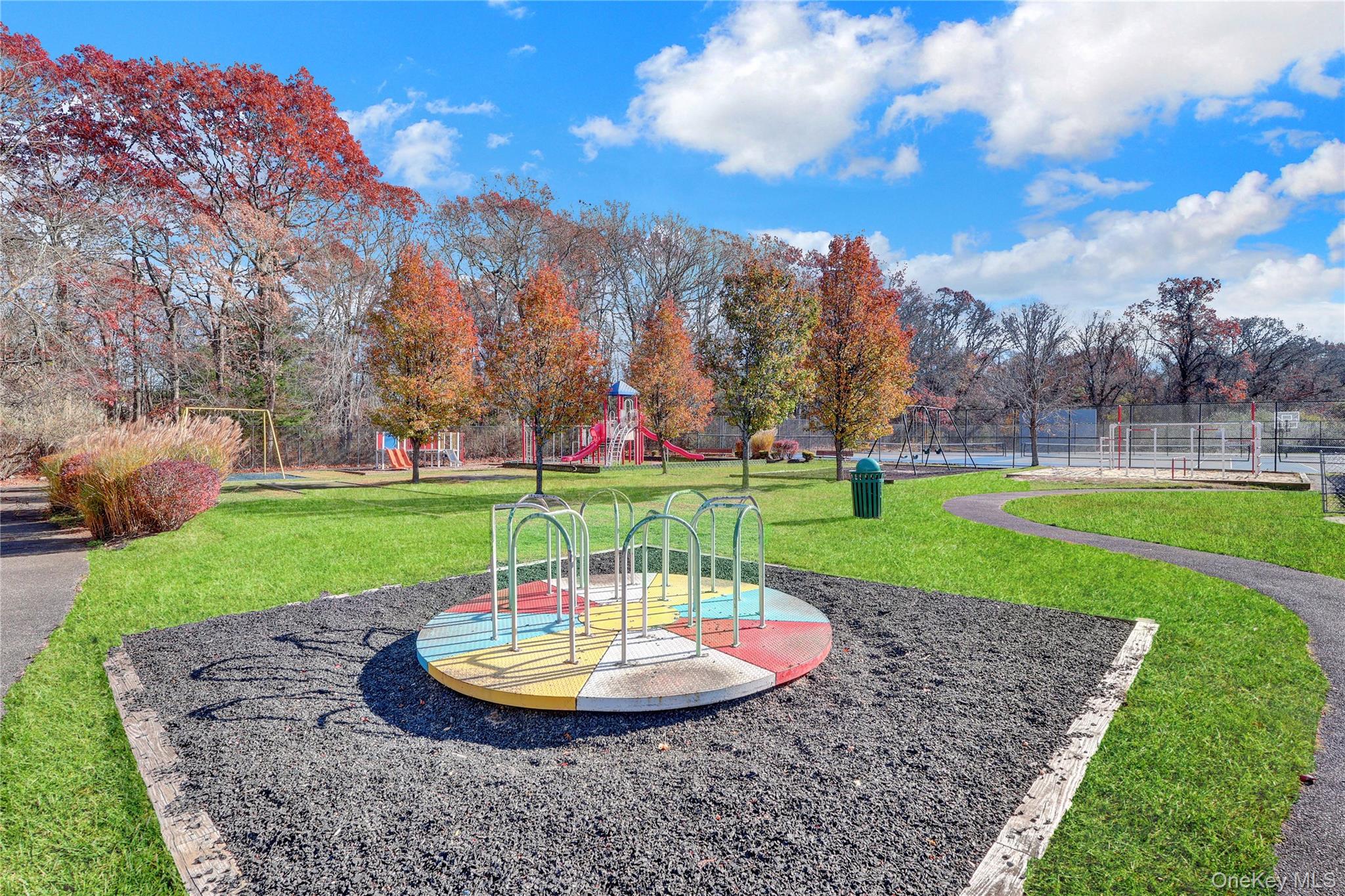 #16 photo, 75 Artist Lake Drive, Middle Island , NY 11953