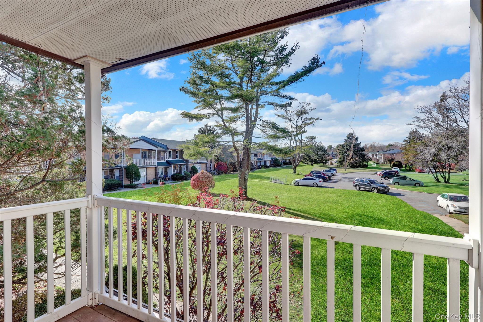 #2 photo, 75 Artist Lake Drive, Middle Island , NY 11953