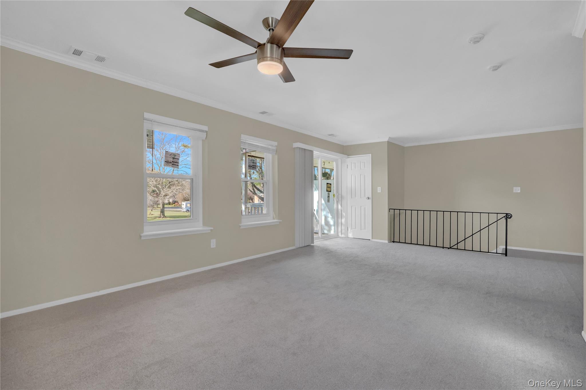 #6 photo, 75 Artist Lake Drive, Middle Island , NY 11953