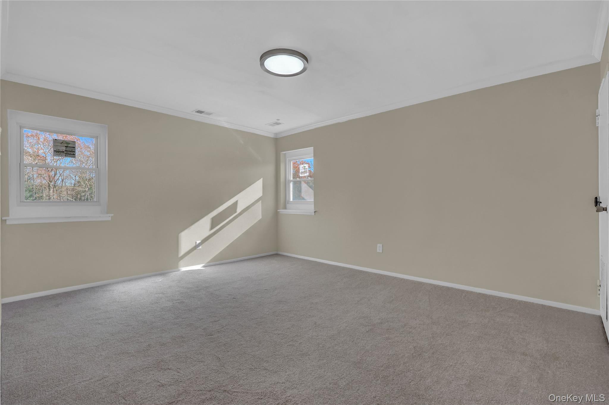 #8 photo, 75 Artist Lake Drive, Middle Island , NY 11953